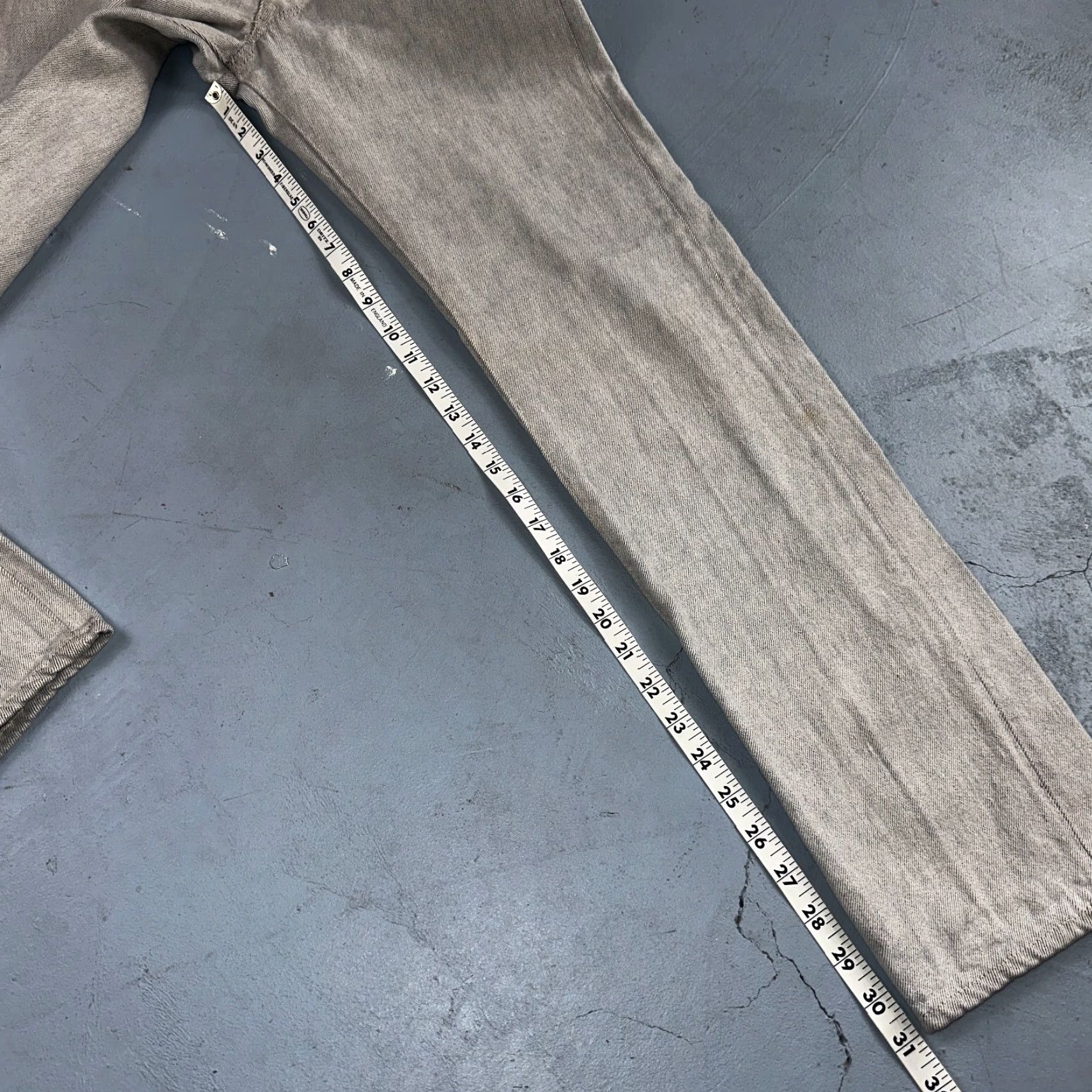 Levi's VINTAGE Levi's 501 Jeans Men 28x32 Gray Light Wash Straight 80s USA 90s Comfort Classic Button Closure Denim Cotton Regular Mid Rise Size US 28 / EU 44 - 6 Thumbnail