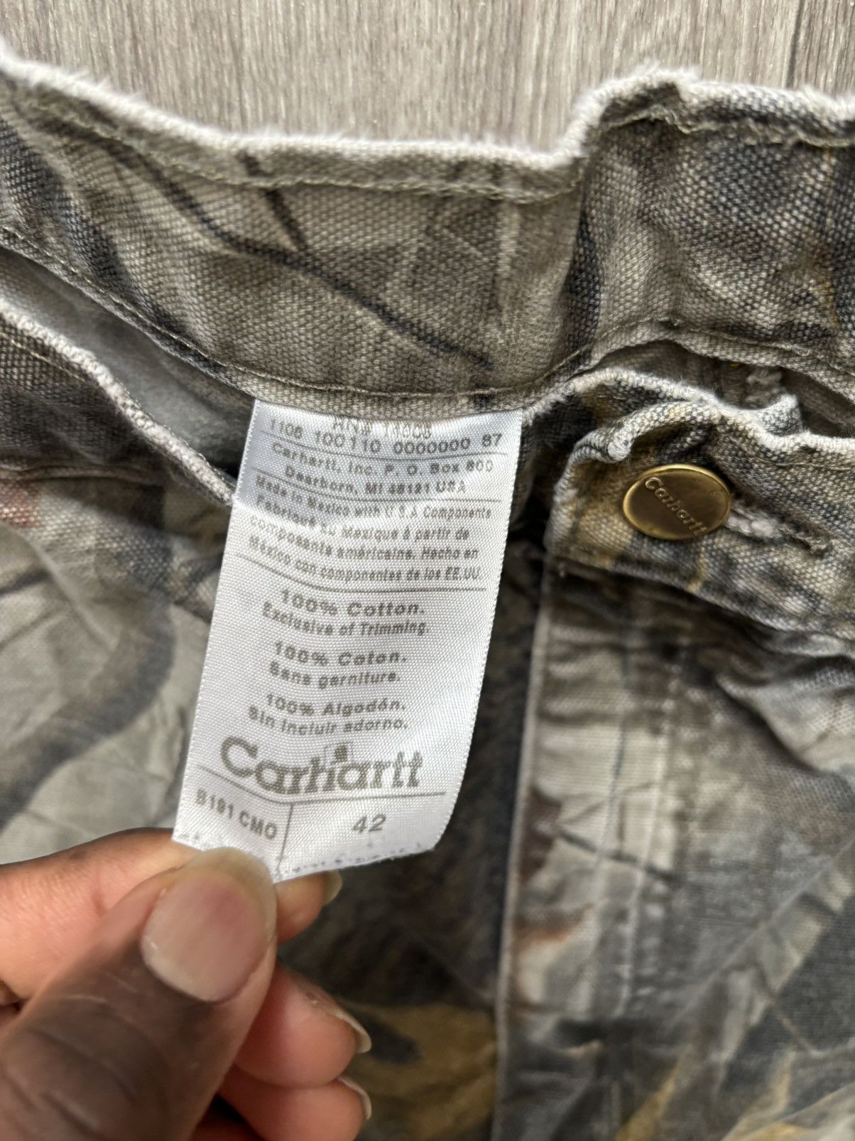 Carhartt Vintage 2006 Carhartt Camo Shorts Size US 40 / EU 56 - 3 Thumbnail