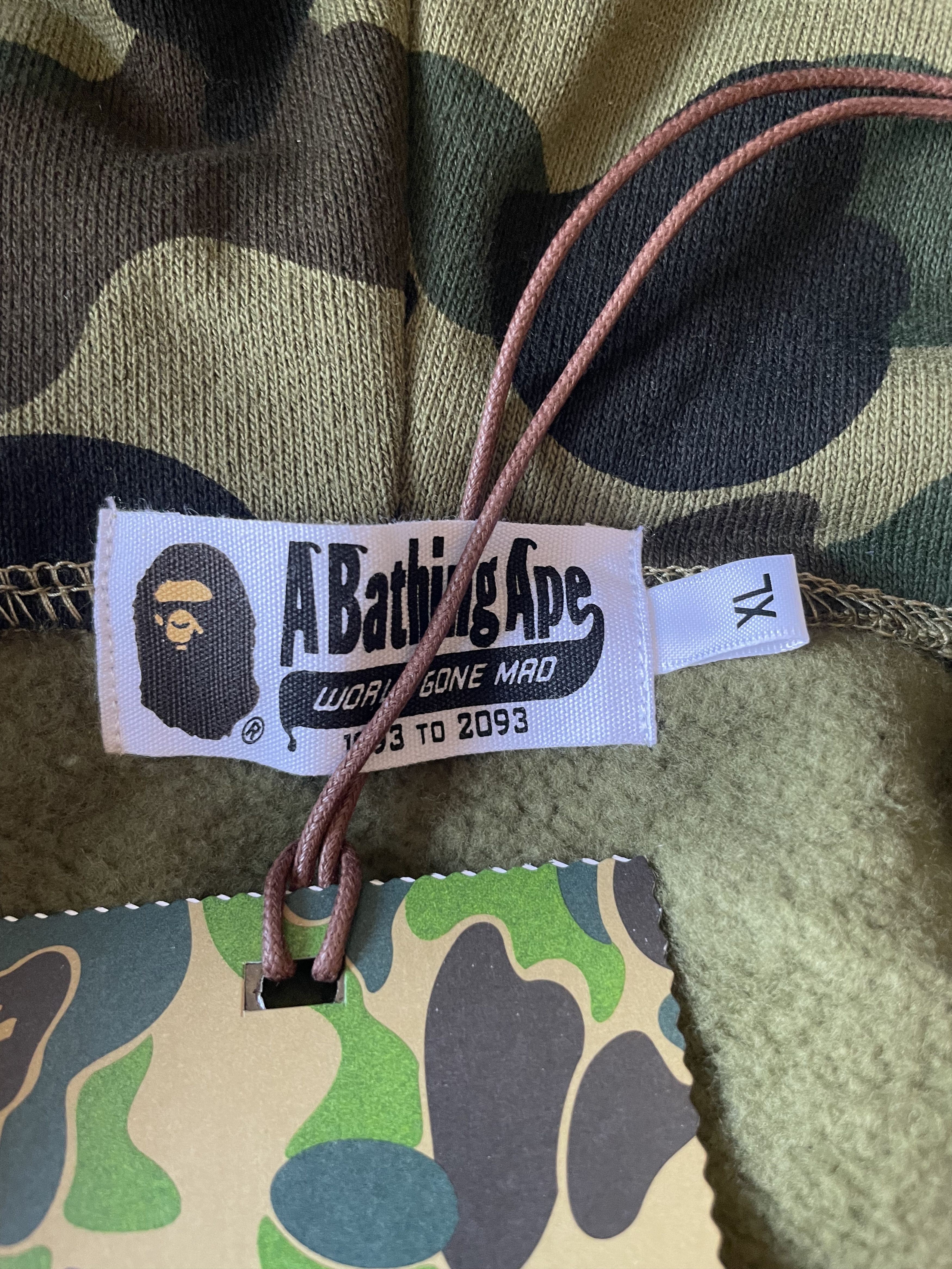 Bape 1ST CAMO SHARK FULL ZIP HOODIE (2022) Size US XL / EU 56 / 4 - 6 Thumbnail