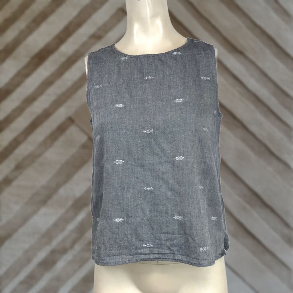 Eileen Fisher Eileen Fisher Women XS Gray SleeveLESS Round Neck Cotton Blend Top - Regular Size XS / US 0-2 / IT 36-38 - 1 Thumbnail