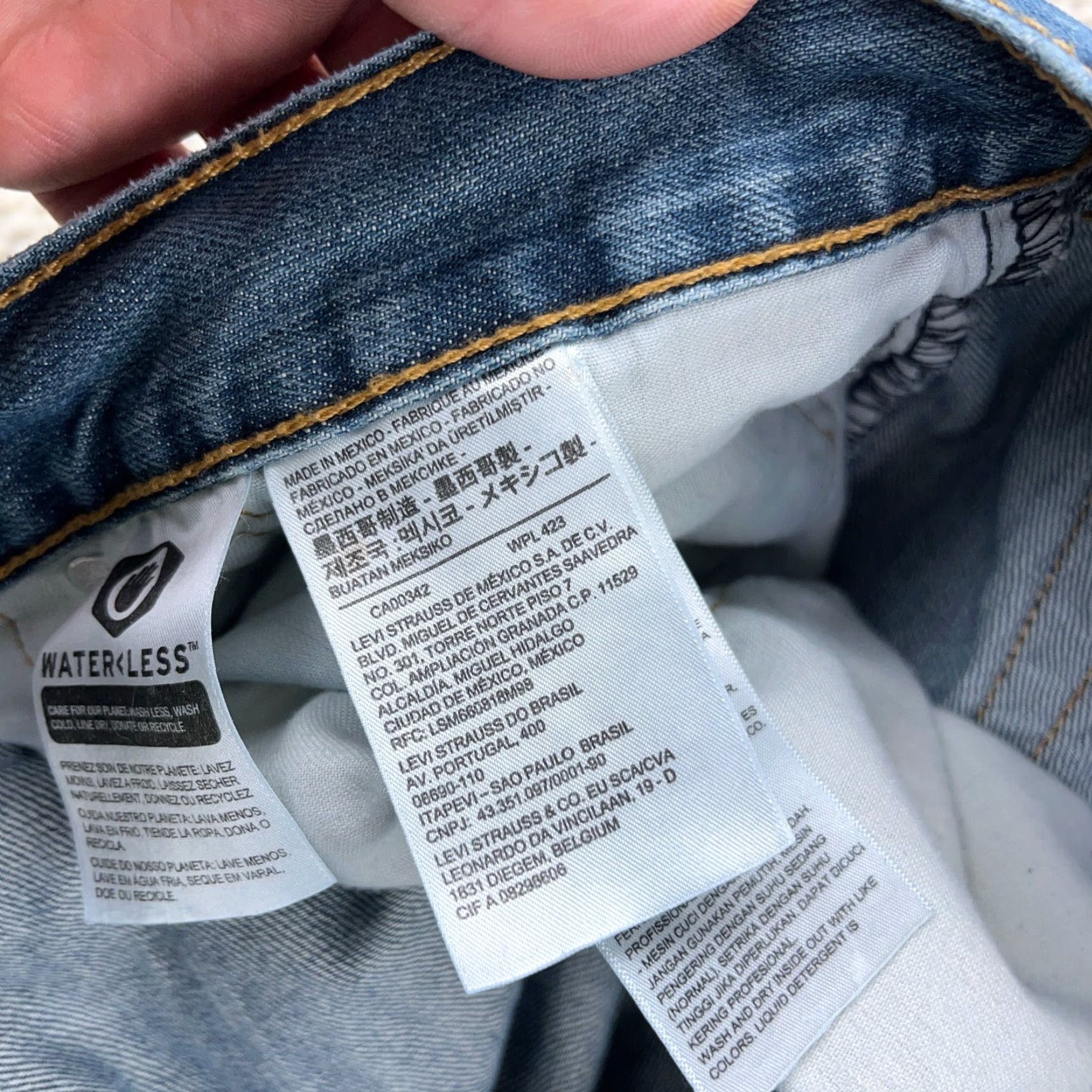 Levi's Levi's 559 Jeans Men 40x32 Straight Relaxed Baggy Medium Wash Distressed Denim Size US 40 / EU 56 - 6 Thumbnail