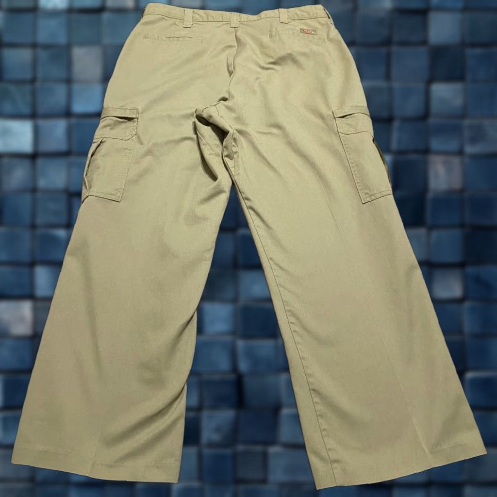 Dickies Dickies Mens Cargo Pants Beige High Rise 38x30 Work Utility Cotton Polyester Regular Straight Mens Size US 38 / EU 54 - 1 Thumbnail