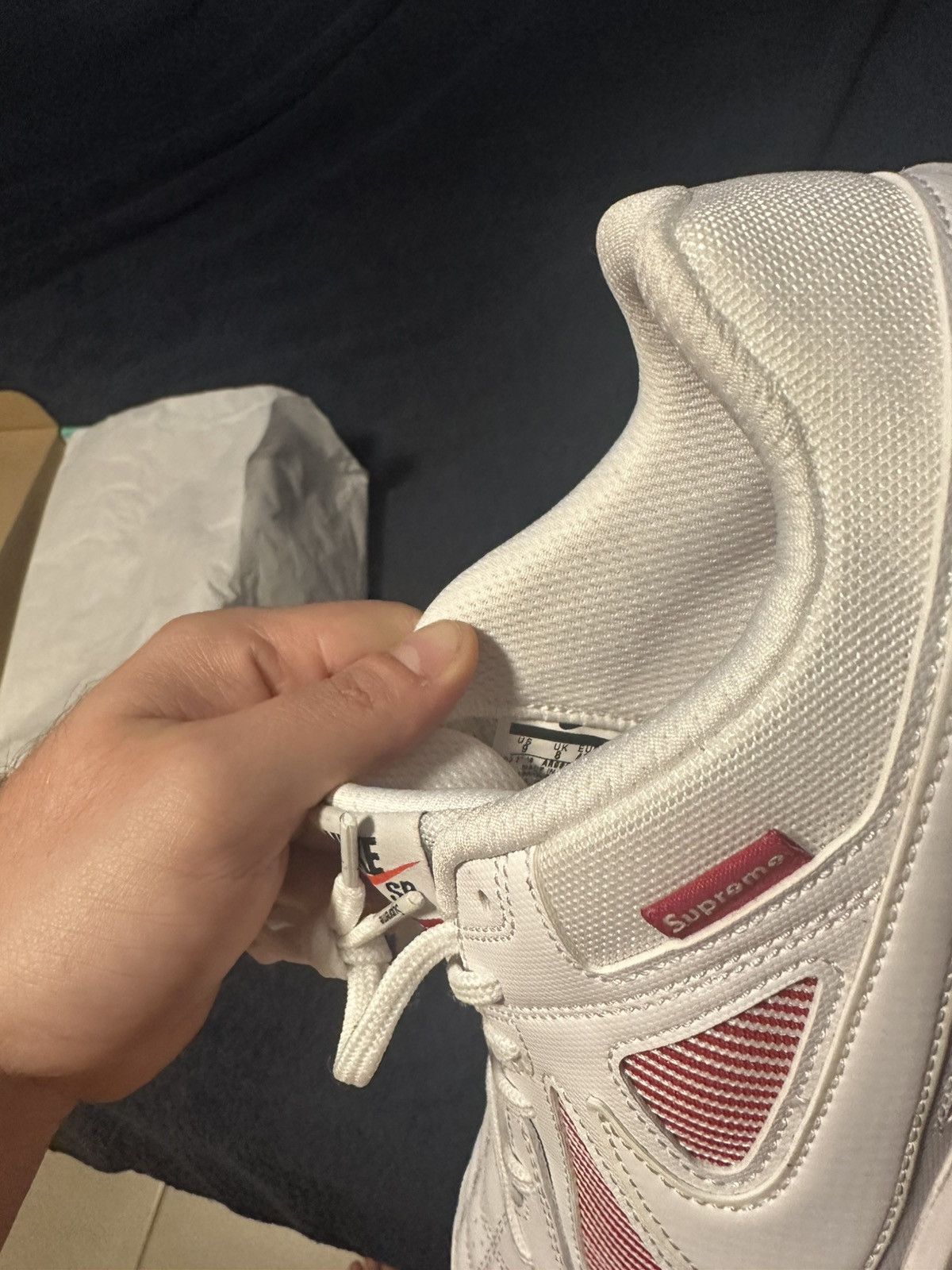 Nike × Supreme Nike SB Gato Supreme Size US 9 / EU 42 - 6 Thumbnail