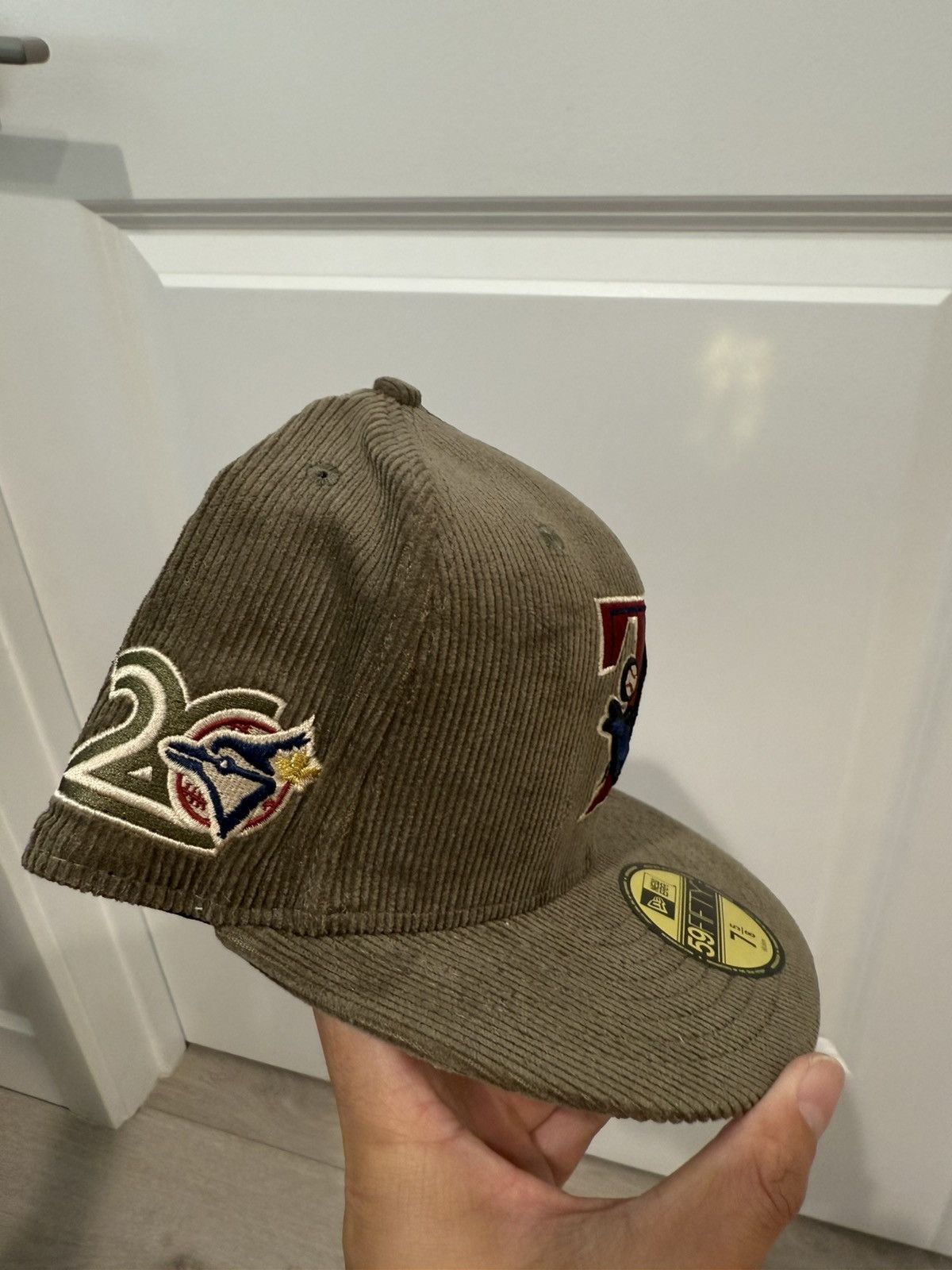 New Era Styll Toronto Blue Jay Olive Corduroy 5/8 20th Size ONE SIZE - 2 Thumbnail