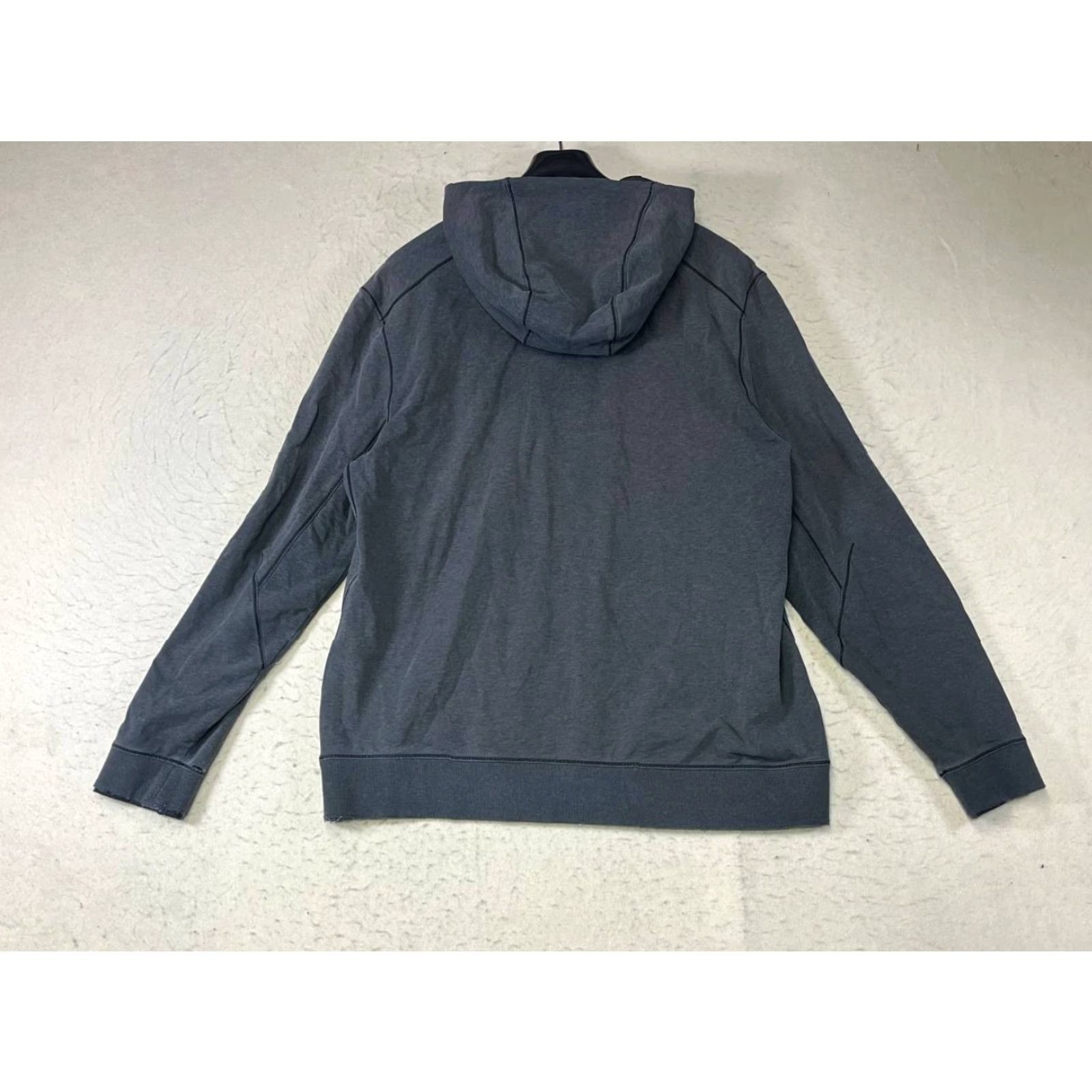 Lululemon Lululemon Cross Cut Hoodie Men XL Light Grey Distressed See Pics Zip Full Zip Size US XL / EU 56 / 4 - 2 Thumbnail