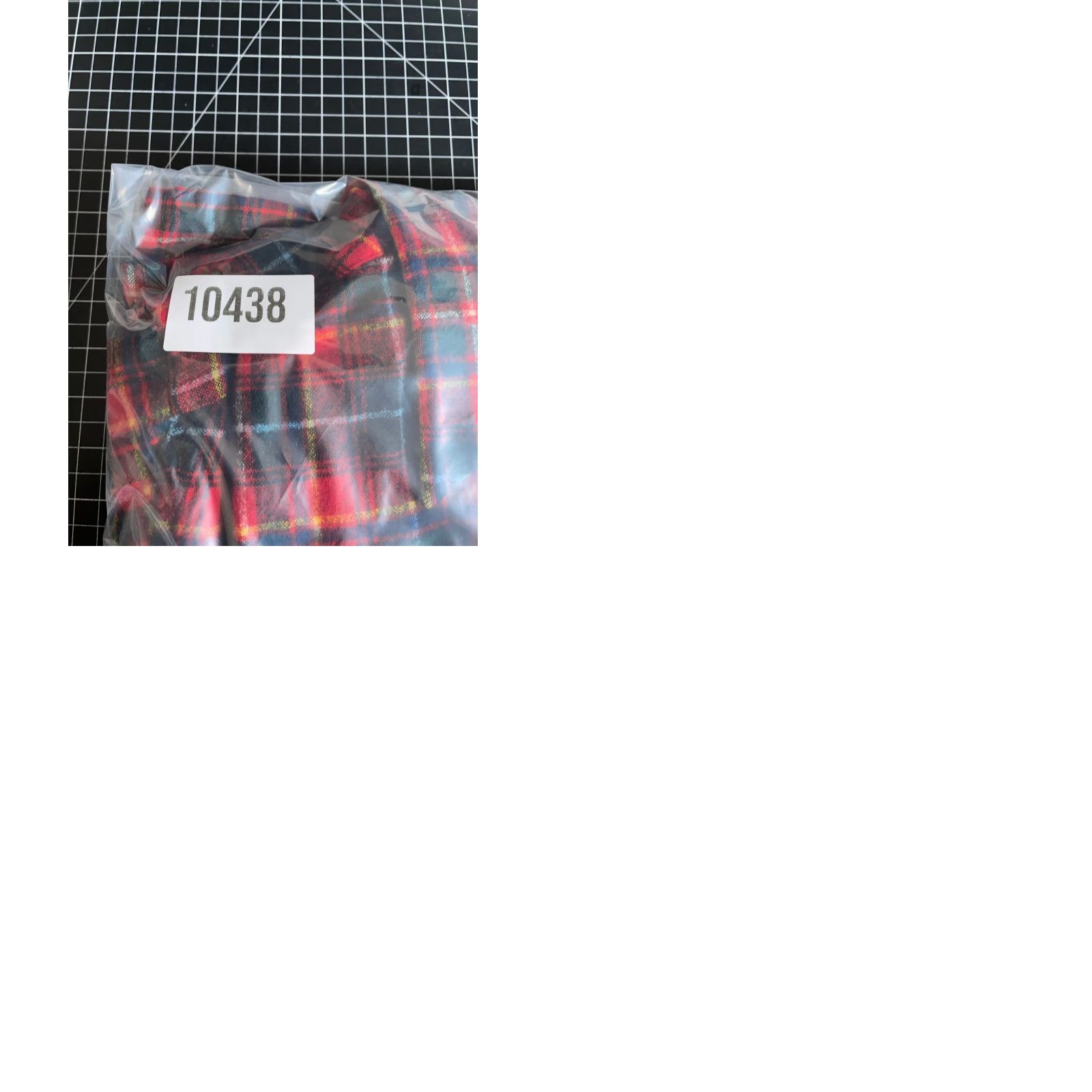 Pendleton VINTAGE Pendleton Board Shirt Wool Red Plaid 70s 60s 70s Grunge Button-Up Collar Loop Collar Large Mens Wool Flannel Casual Workwear Size US L / EU 52-54 / 3 - 11 Thumbnail