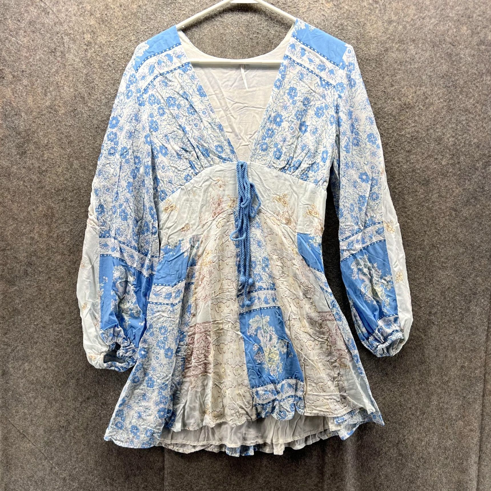 Free People Free People Dress Womens Small Petite Blue Floral Boho V Neck Tassel Gold Size S / US 4 / IT 40 - 2 Thumbnail