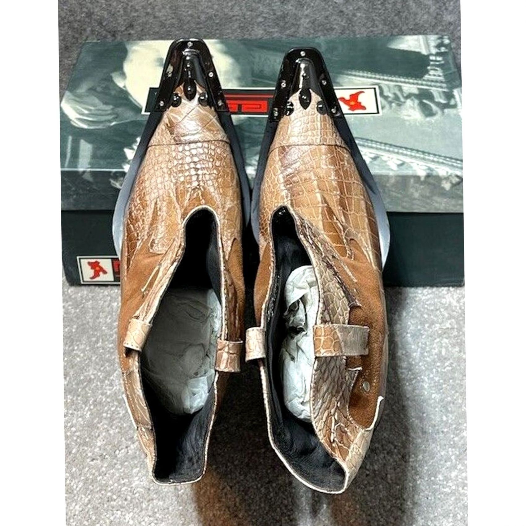 Vintage Fiesso Aurelio Garcia Boots 7 Western Cowboy Glam Rock Edgy Clubwear Rockabilly Men Leather Cap Toe Slip On Pointed Toe Casual Workwear Vintage No N/A Size US 7 / EU 40 - 6 Thumbnail
