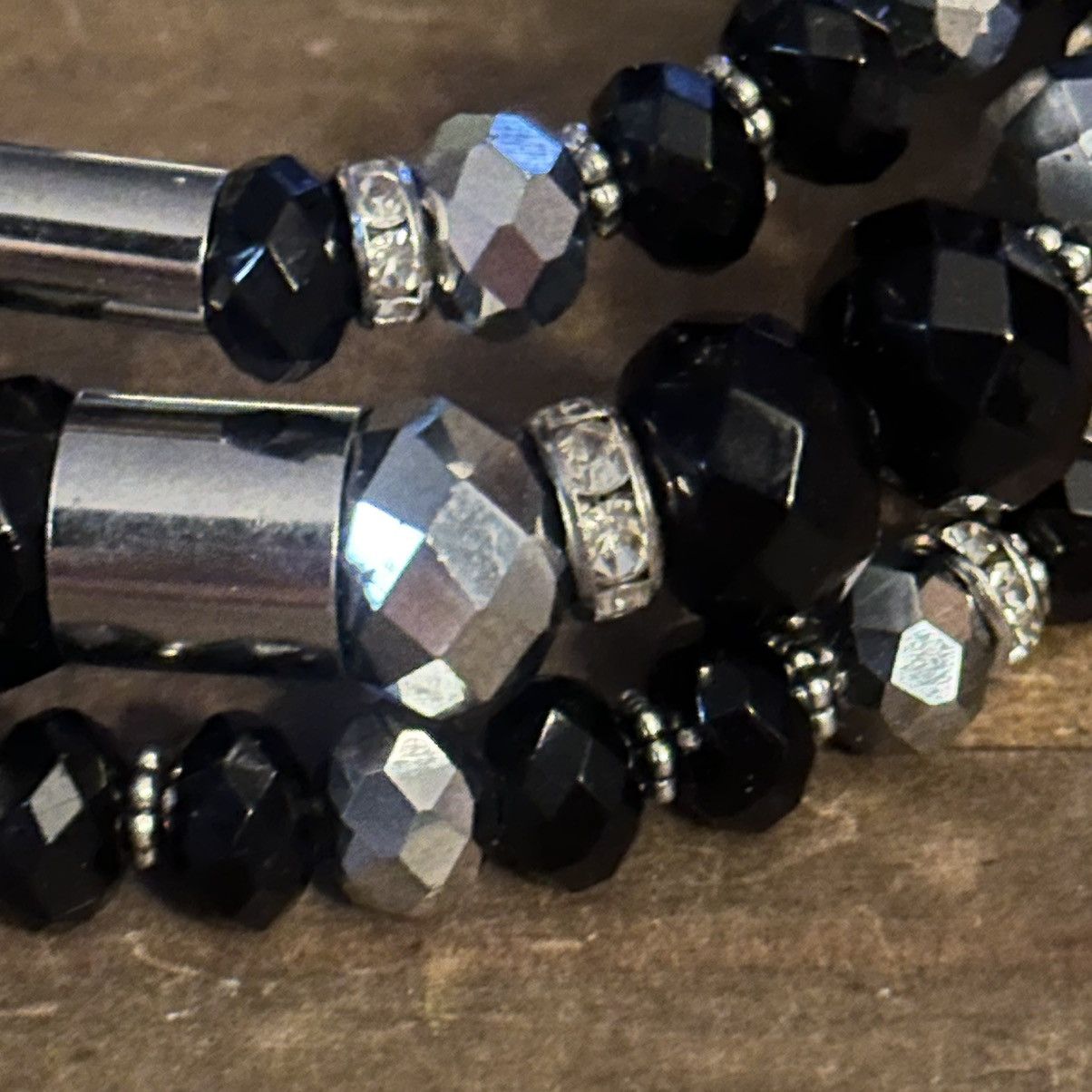 Other Black and silver beaded wrap bracelet Size ONE SIZE - 4 Thumbnail