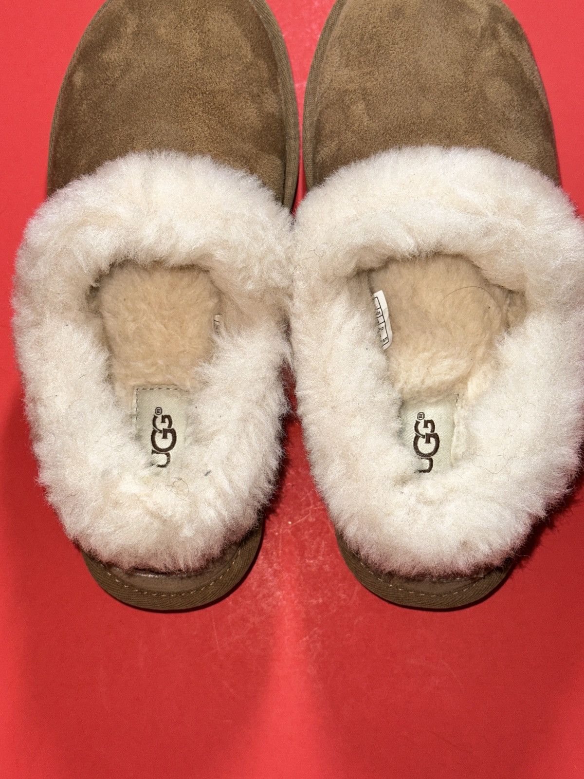 Ugg UGG Womens 7 Nita Suede Sheepskin Slip-On Slippers Chestnut Size US 7 / IT 37 - 8 Thumbnail