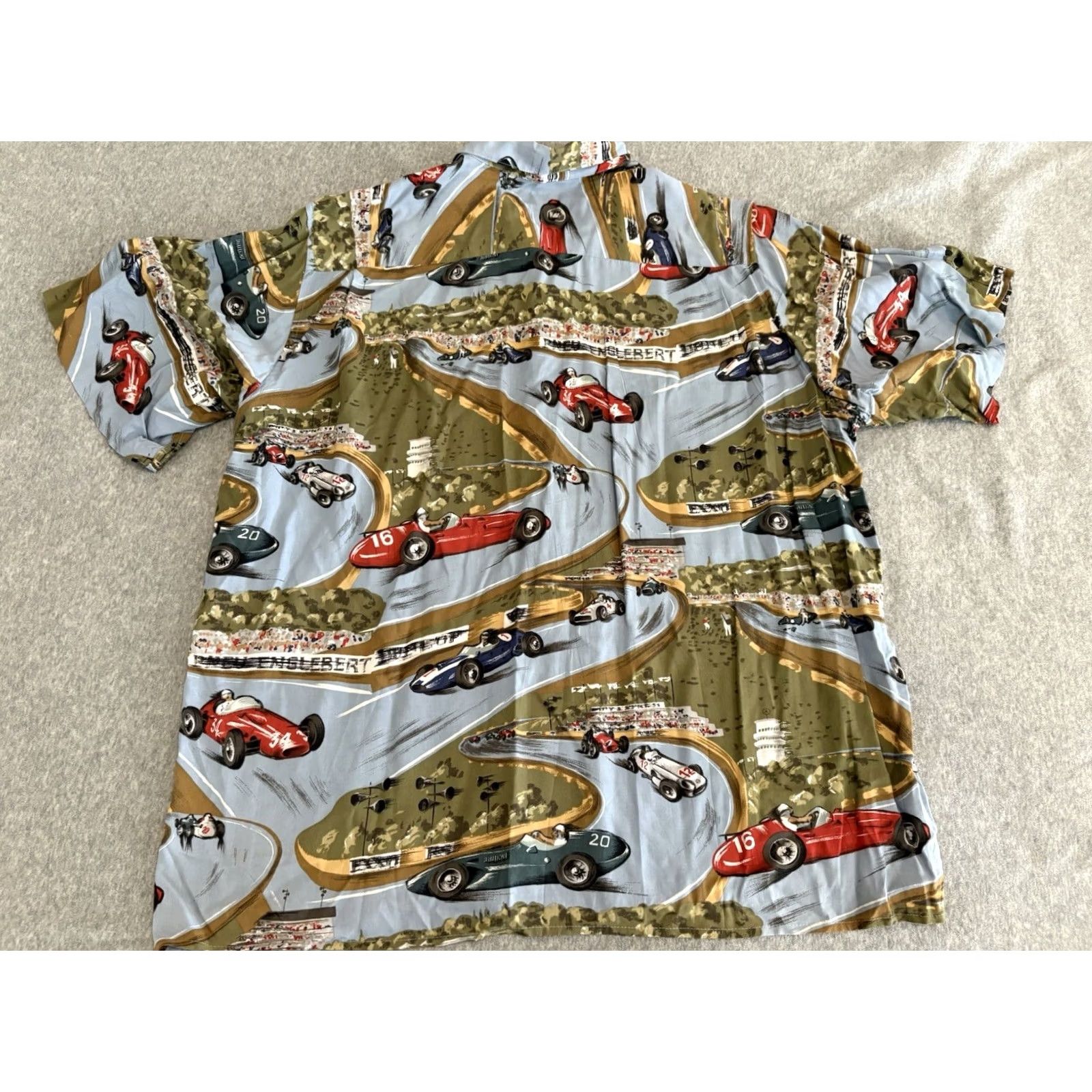 Reyn Spooner Reyn Spooner Button-Up Shirt Mens Large Racing Cars Multicolor Short Sleeve Retro? Size US L / EU 52-54 / 3 - 5 Thumbnail