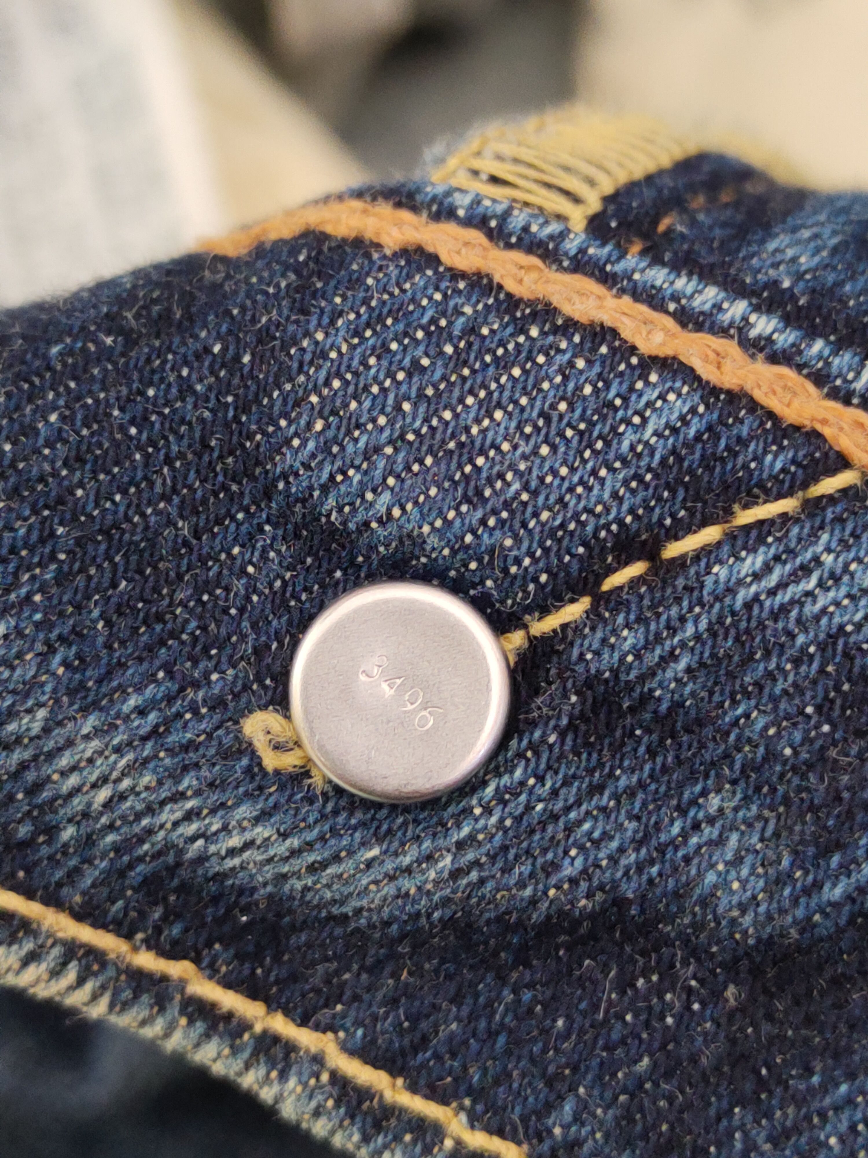 Levi's Levi's Dark Blue Distressed Ripped Jeans #W1401 Size US 31 - 14 Thumbnail