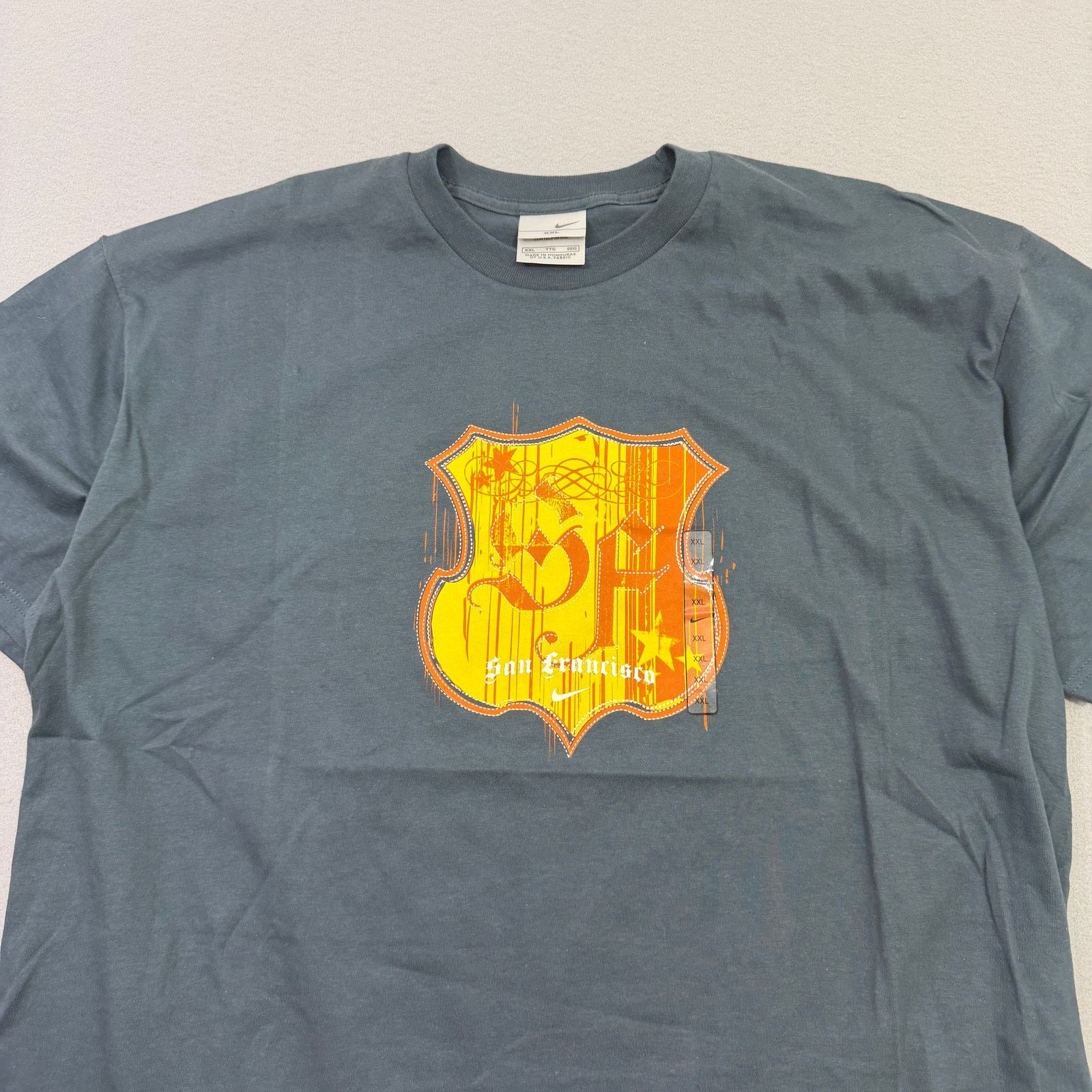 Nike Vintage Nike San Francisco Crest Shirt Men's 2XL XXL NEW NWT Size US XXL / EU 58 / 5 - 2 Thumbnail