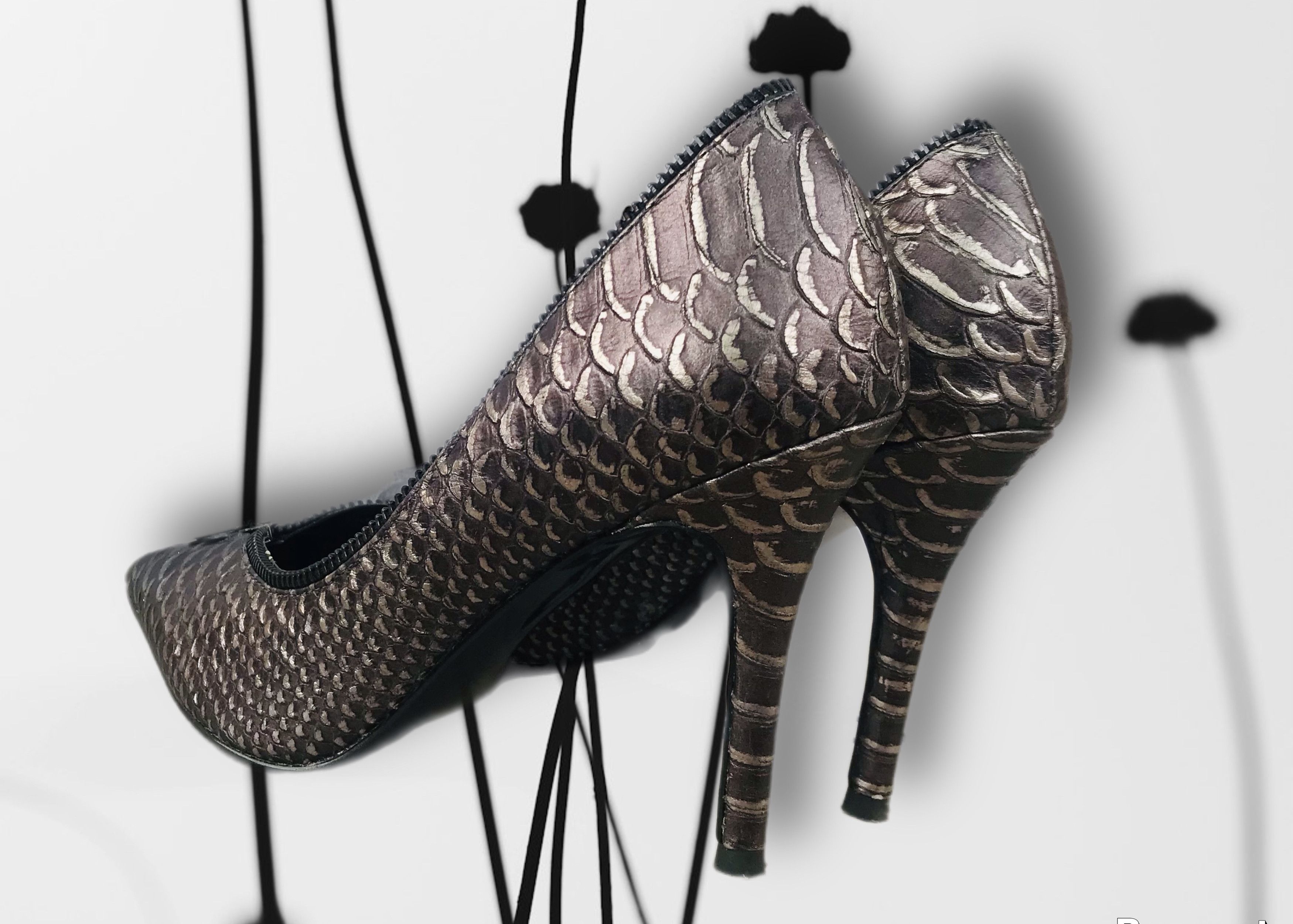 Diesel Diesel D- Elisah Zip Heels Pump Toe Leather Snake python Y2K Size US 8 / IT 38 - 3 Thumbnail