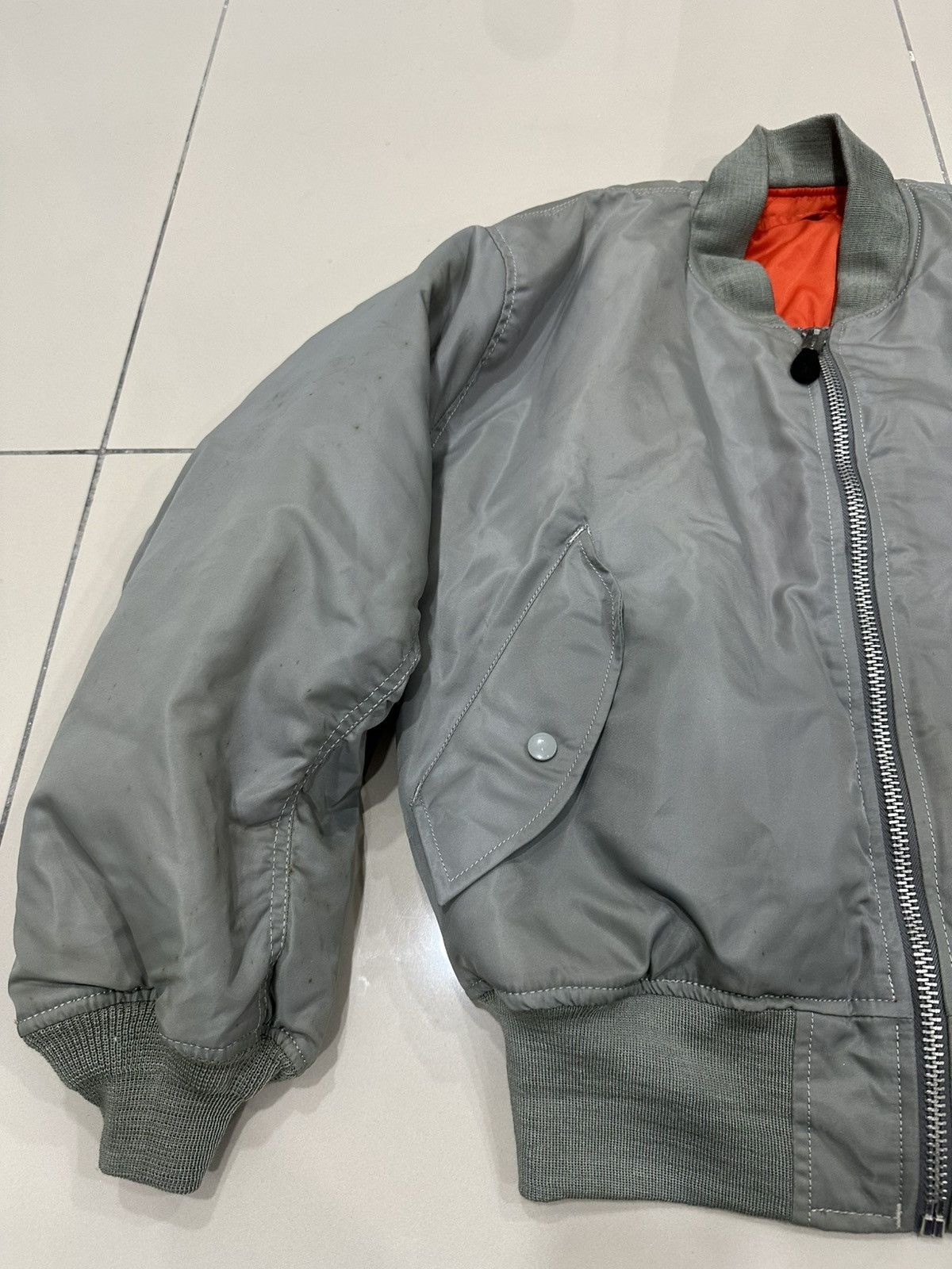 Alpha Industries Vintage 90’s Alpha Industries MA-1 Flight Jacket Design Size US M / EU 48-50 / 2 - 5 Thumbnail