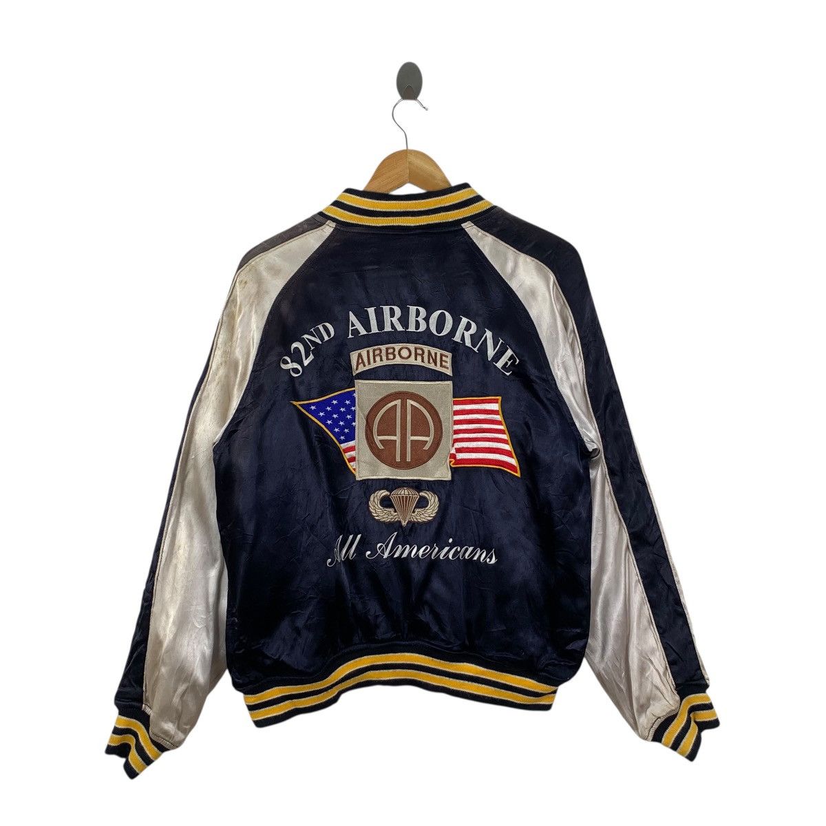 Vintage Vintage ALL AMERICANS AIRBORNE Military Sukajan Bomber Size US M / EU 48-50 / 2 - 8 Thumbnail