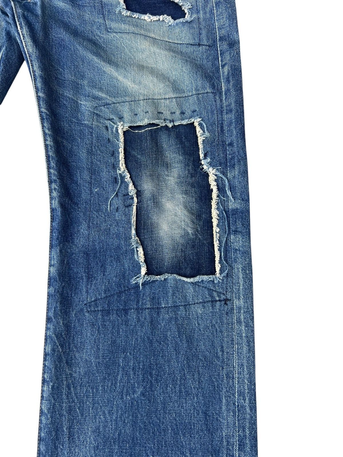 Levi's Vintage Clothing Trashed 90s LVC Levi’s 501 XX Big E Mud Denim Selvedge Jeans Size US 32 / EU 48 - 12 Thumbnail