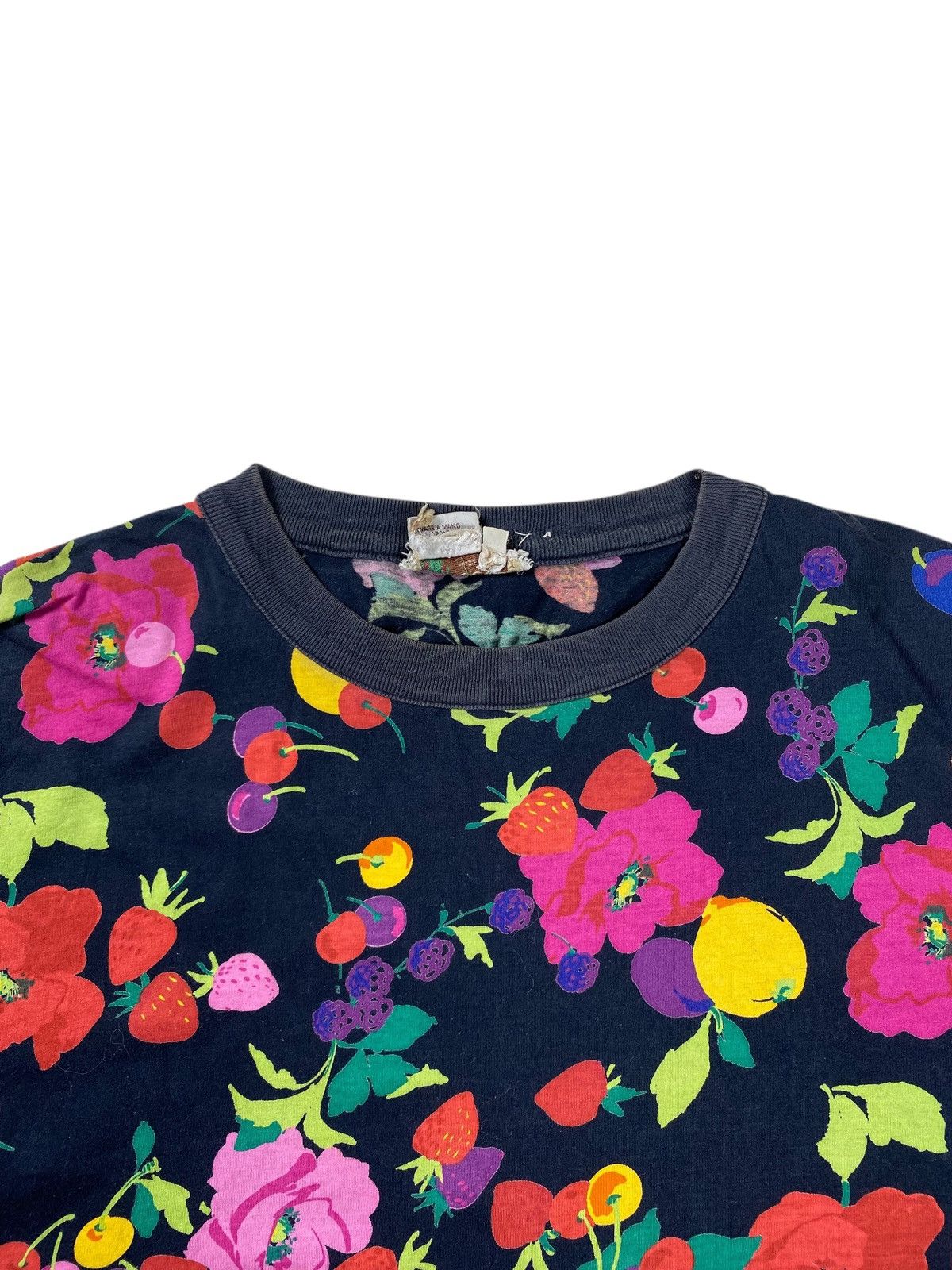 Gucci Vintage Gucci Flower Tee Size US M / EU 48-50 / 2 - 6 Thumbnail