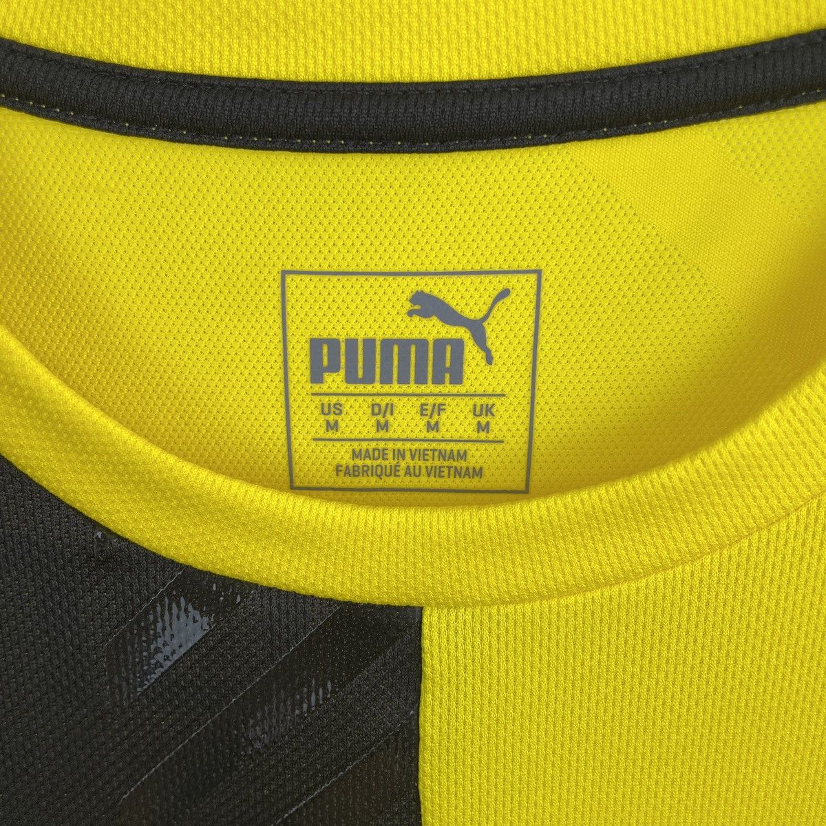 Puma Borussia Dortmund Training Puma Jersey Shirt 2015/2016 sz M Size US M / EU 48-50 / 2 - 4 Thumbnail