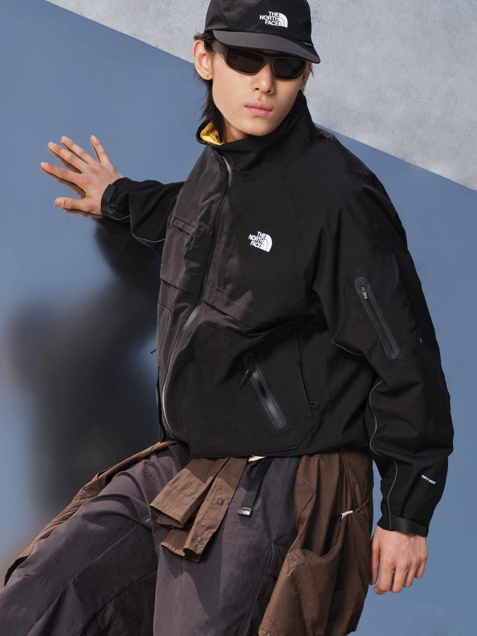 Kazuki Kuraishi × The North Face Urban Exploration KAZUKI DryVent™ MA 1 JACKET Size US M / EU 48-50 / 2 - 7 Thumbnail
