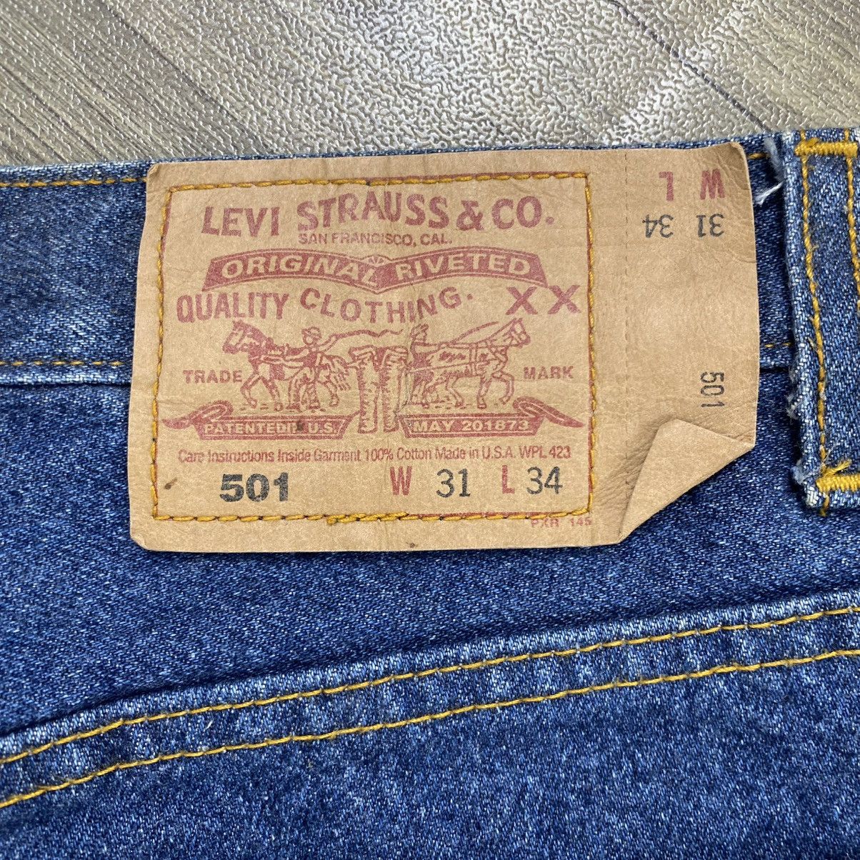 Levi's Vintage Clothing 🇺🇸1990s Vintage Levis 501 31x34 Straight Leg Faded Jeans Size US 29 - 15 Thumbnail