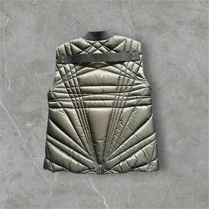Moncler × Rick Owens Rick Owens Moncler x Megapenta Flight Down Vest Size 1 *New* Size US S / EU 44-46 / 1 - 2 Thumbnail