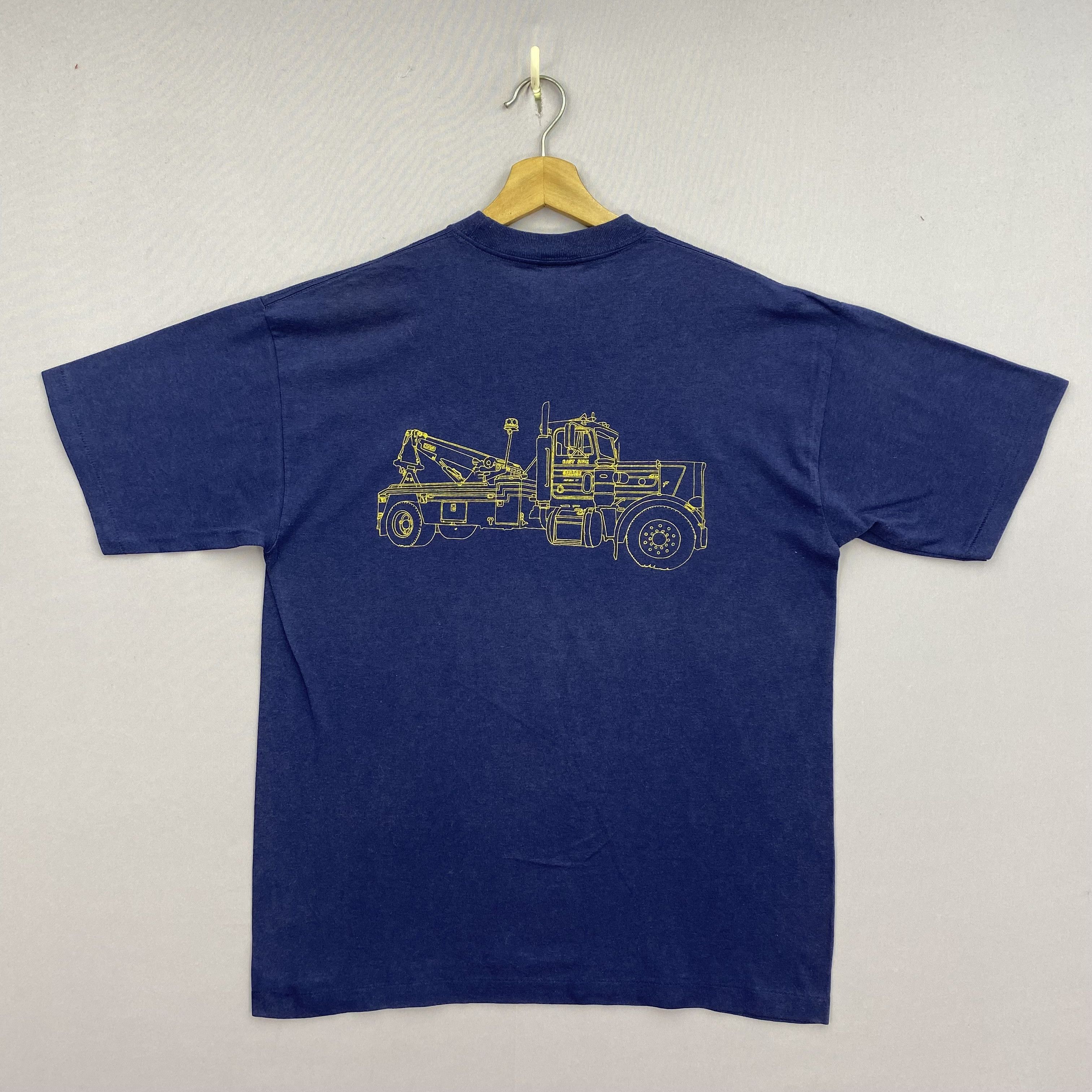 Vintage Vintage 80s Tow Truck T-Shirt East Side Garage Crewneck Tees Size US L / EU 52-54 / 3 - 1 Thumbnail