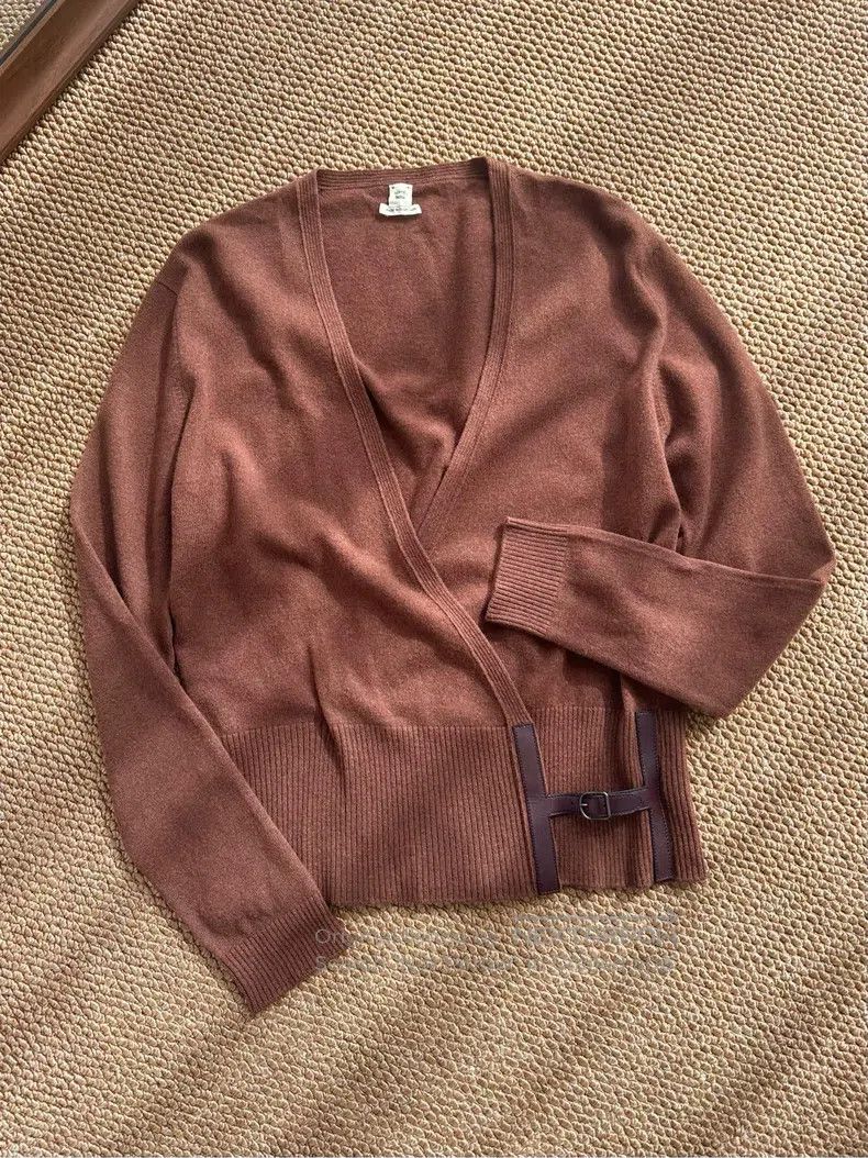 Hermes Hermes Cashmere H buckle knit long vest, brown Size M / US 6-8 / IT 42-44 - 1 Thumbnail