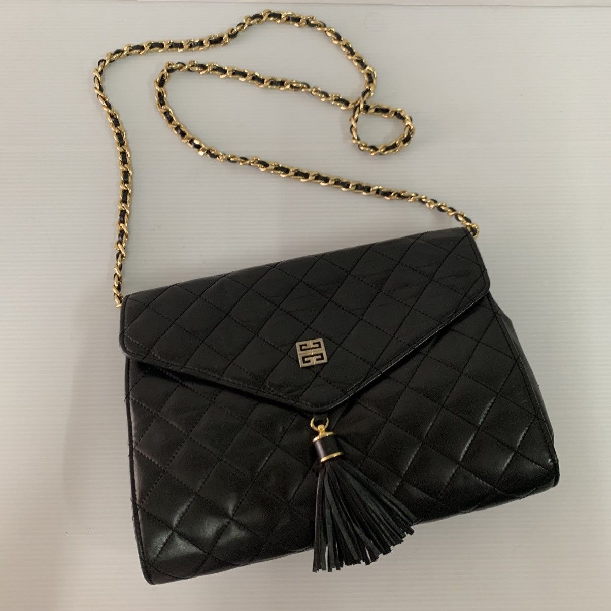 Givenchy Givenchy Leather Chain Slingbag Size ONE SIZE - 2 Thumbnail