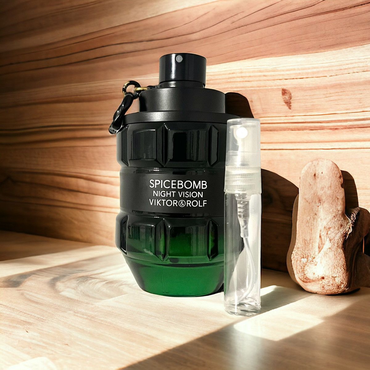 Viktor & Rolf Viktor & Rolf Night Vision (EDT) Cologne Fragrance - 5ml Size ONE SIZE - 1 Thumbnail