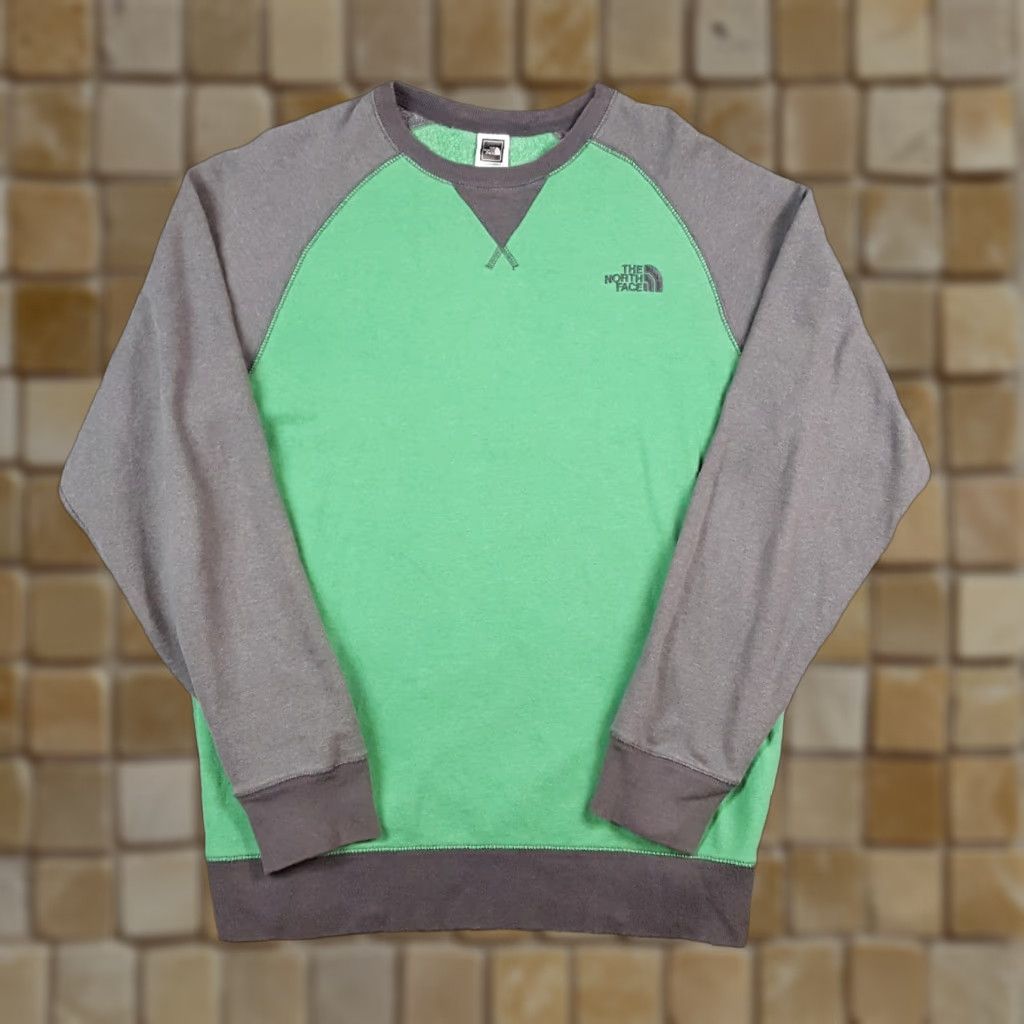 The North Face The North Face Green Pullover Mens Size Large Outdoor Hiking Crewneck Sweatshirt Size US L / EU 52-54 / 3 - 1 Thumbnail