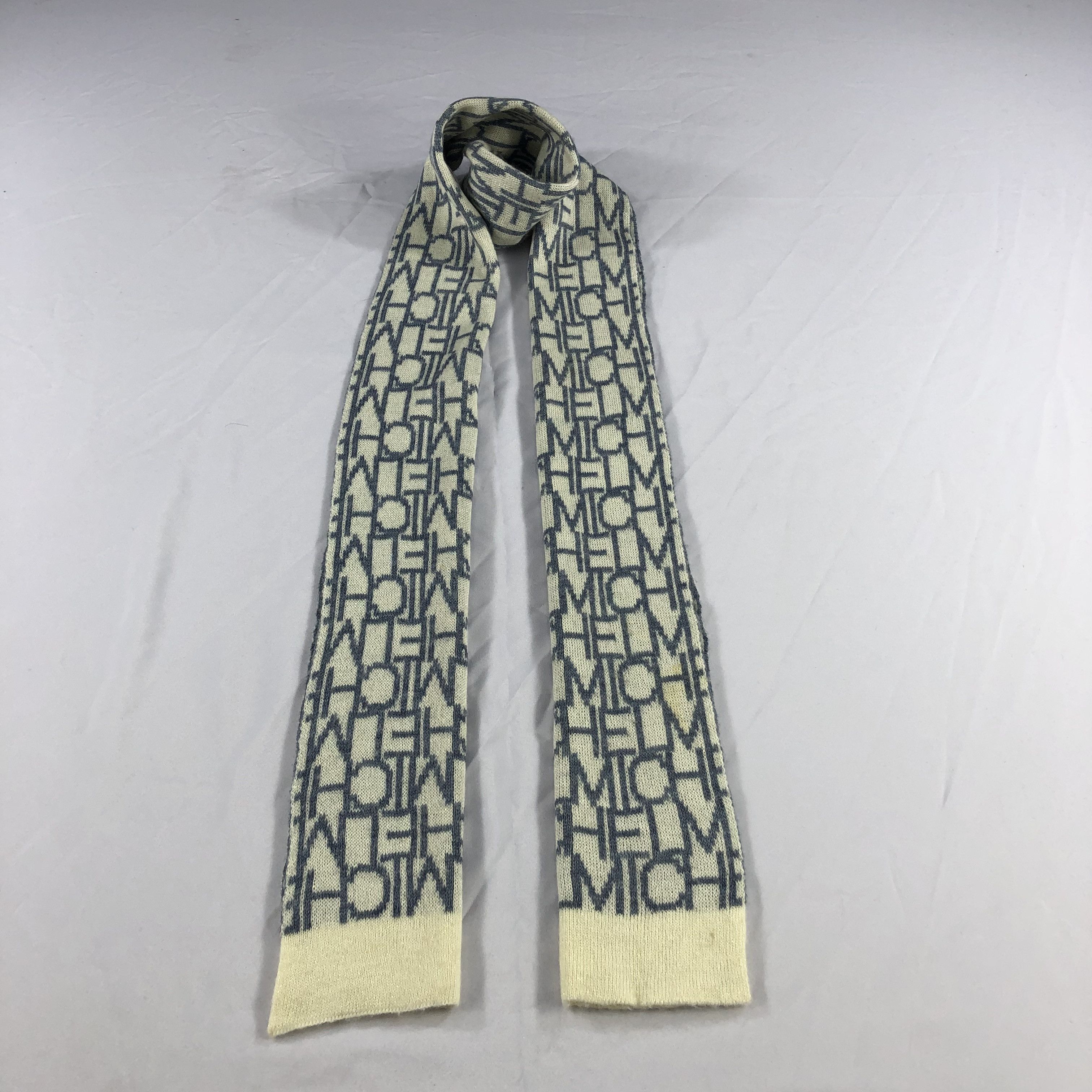 Michel Klein Michel Klein Wool Scarf Muffler V908 Size ONE SIZE - 1 Thumbnail