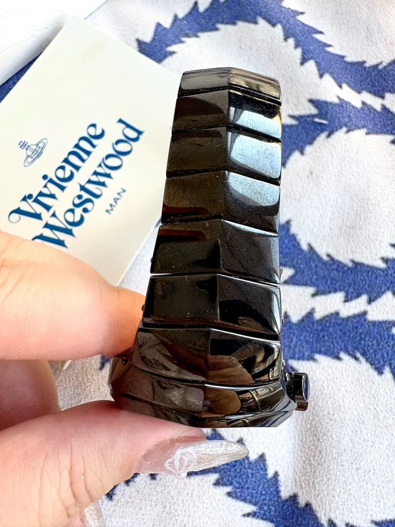 Vivienne Westwood Vivienne Westwood Vintage Black Armor Dragon Spine Watch Size ONE SIZE - 7 Thumbnail