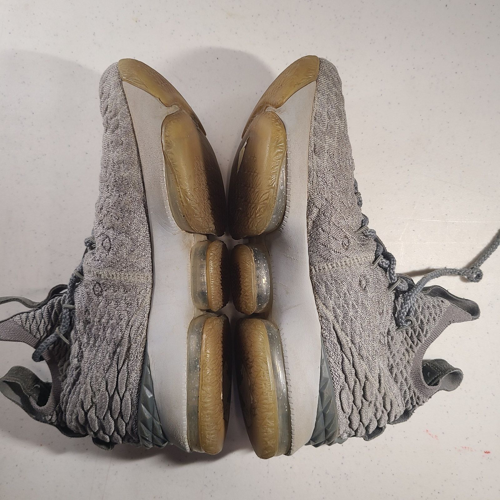 Nike Nike Lebron XV 15 High Top Shoes Sneakers Wolf Gray City 6Y Size US 6 / EU 39 - 5 Thumbnail