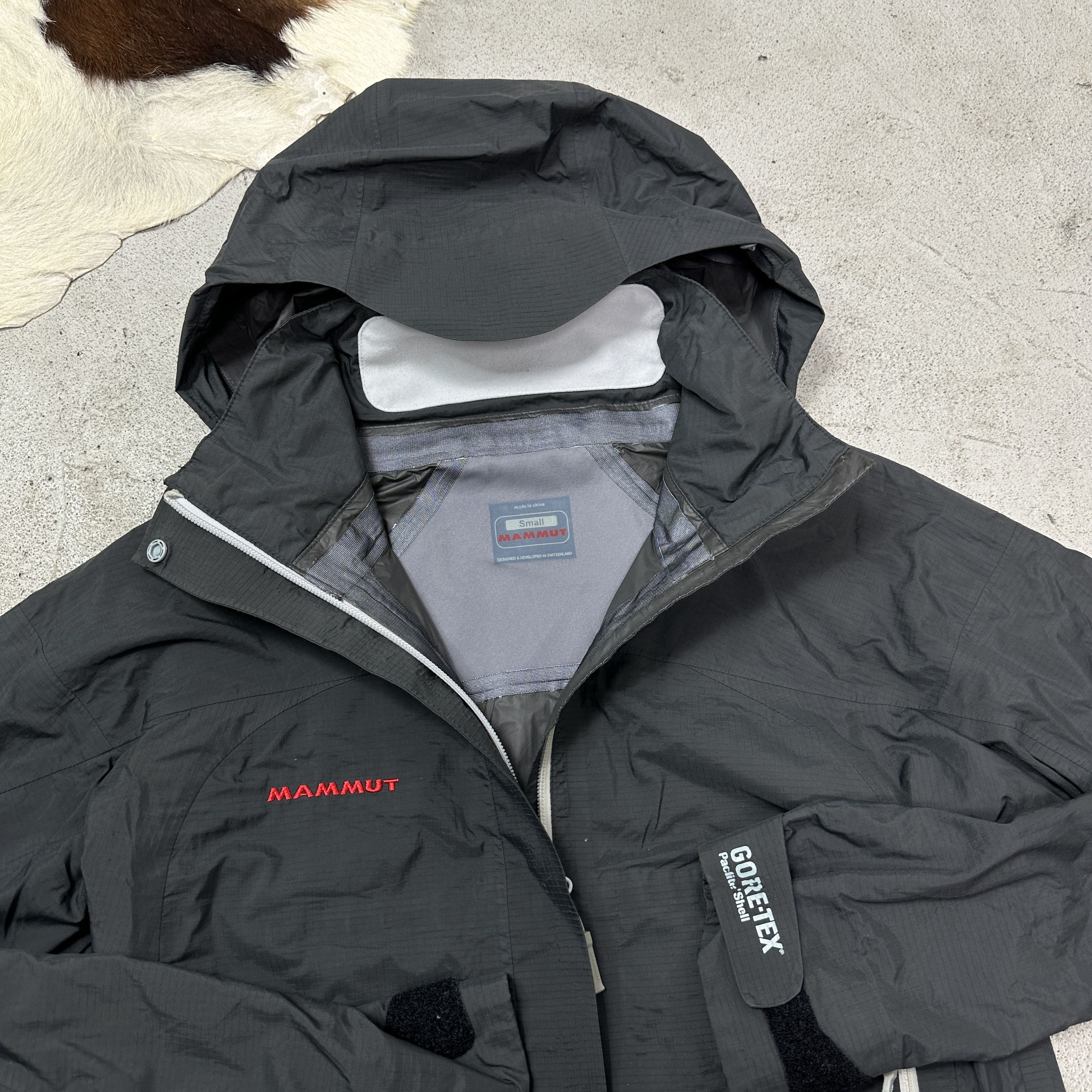 Mammut Vintage Casual Streetwear Gorpcore Mammut Women's Jacket Size S / US 4 / IT 40 - 3 Thumbnail