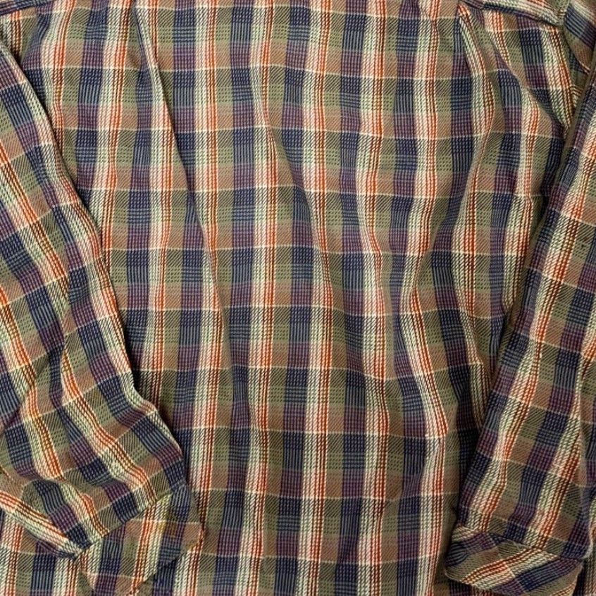 Patagonia VINTAGE Patagonia Women's Organic Cotton Flannel Shirt Size M Distressed Size M / US 6-8 / IT 42-44 - 7 Thumbnail
