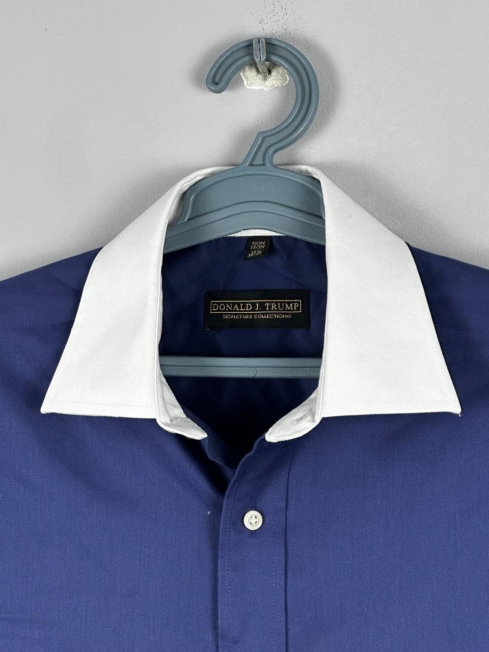 Donald Trump Donald J Trump Signature Collection Navy Luxury Dress Shirt Size US M / EU 48-50 / 2 - 4 Thumbnail