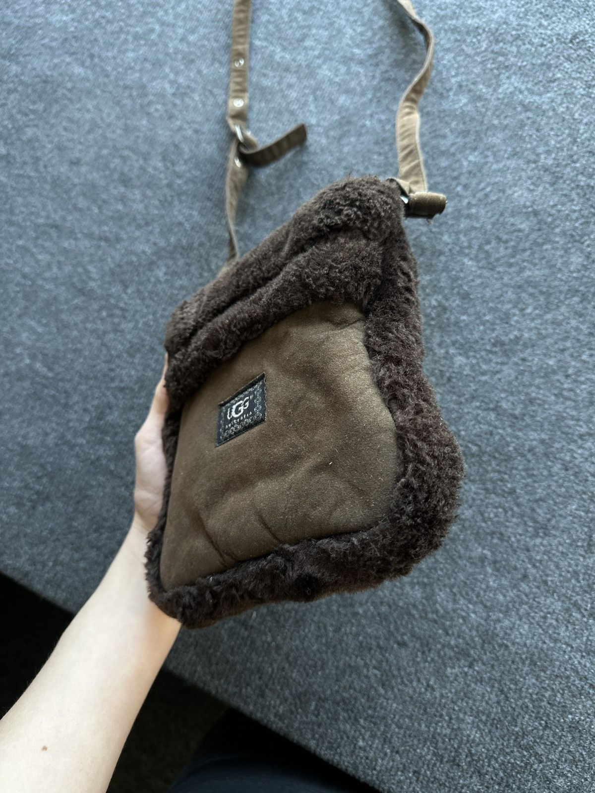 Ugg UGG AUSTRALIA 🚨 BROWN NATIVE BAG UNISEX Y2K Size ONE SIZE - 7 Thumbnail