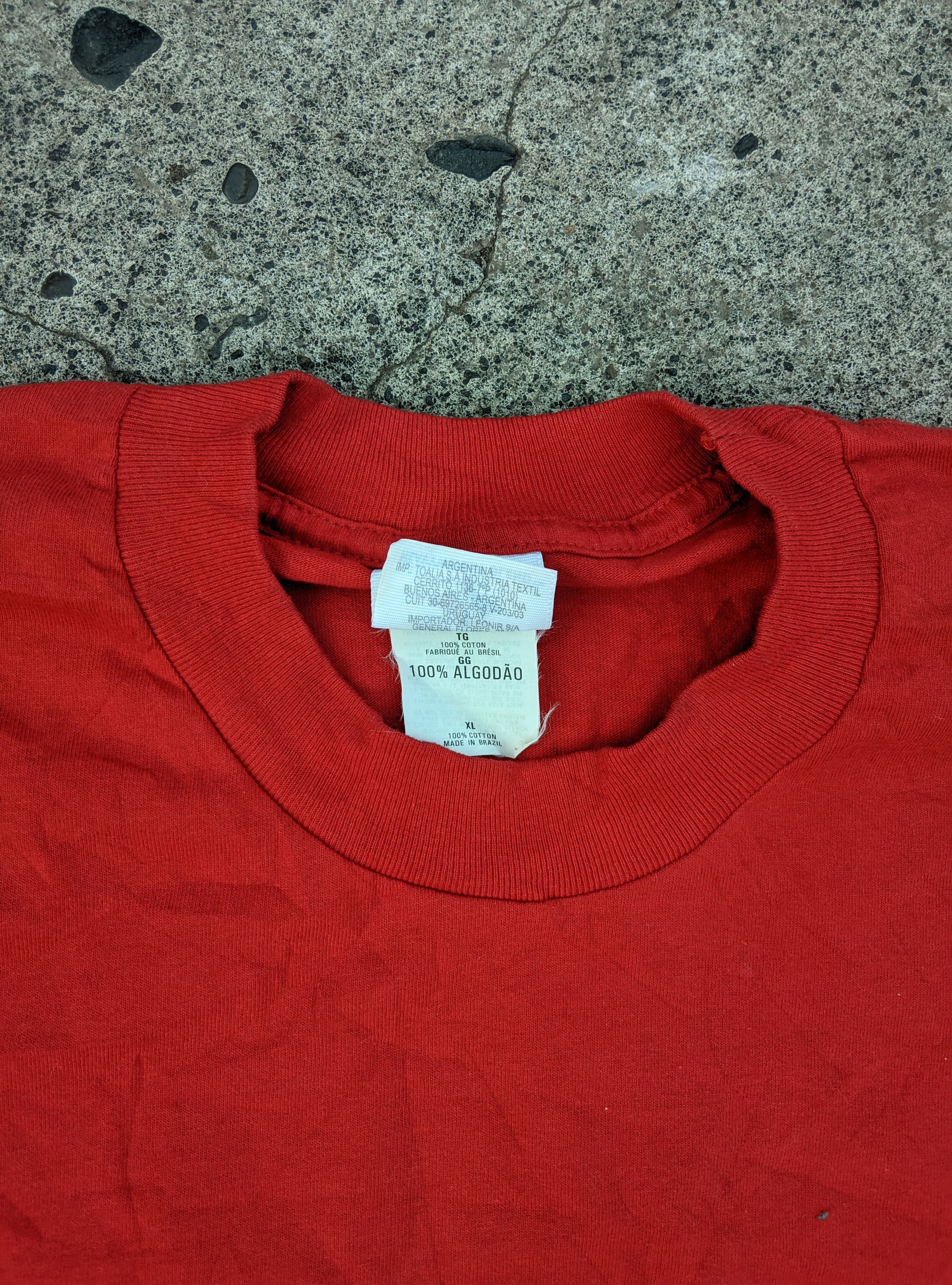 Band Tees × Vintage Vintage 2003 Zug Izland cracked tiles signed tshirt Size US XL / EU 56 / 4 - 5 Thumbnail