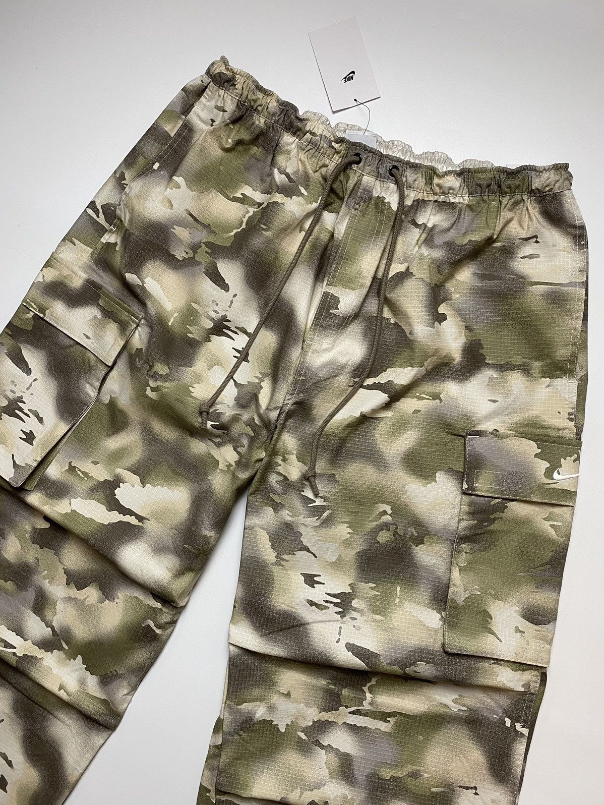 Nike Nike Sportswear Camo Oversized Cargo Pants Size 34" / US 12 / IT 48 - 3 Thumbnail