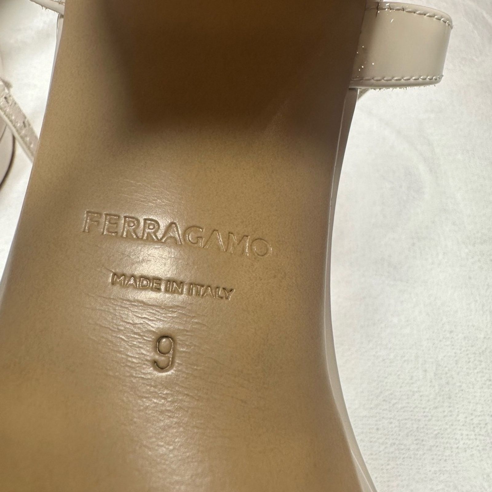 Salvatore Ferragamo Ferragamo Marika Patent Leather Women's Sandals Size US 9 / IT 39 - 9 Thumbnail