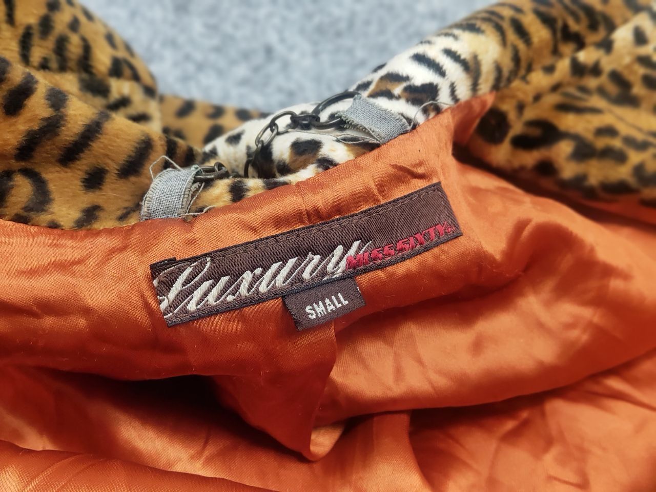 Miss Sixty Miss Sixty luxury vintage Y2K Style Leopard Fur Coat Jacket Size S / US 4 / IT 40 - 14 Thumbnail