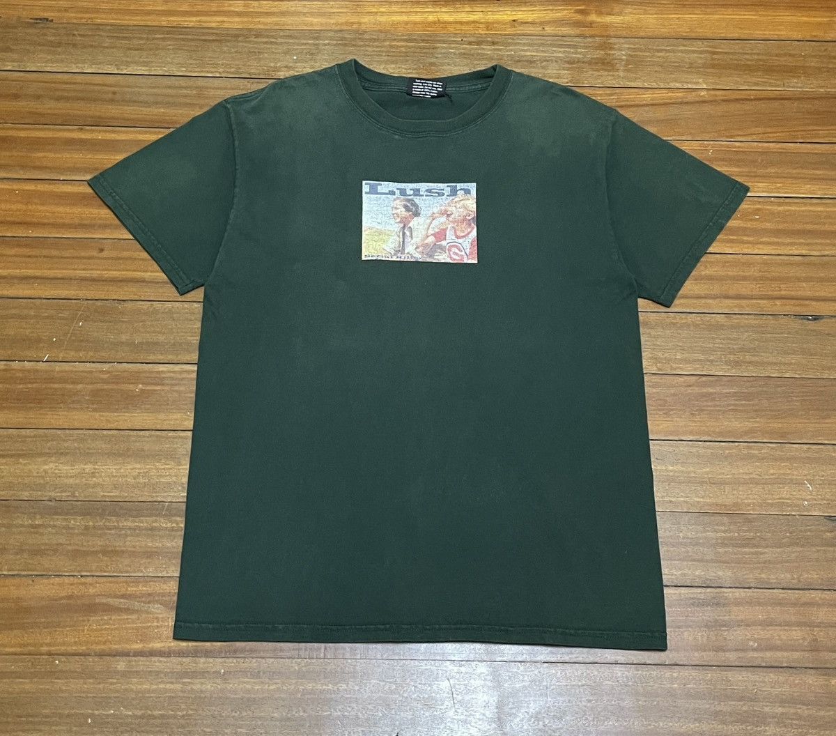 Vintage Very Rare Vintage Serial Killer Movie Lush T-shirt 1990s Size US L / EU 52-54 / 3 - 1 Thumbnail