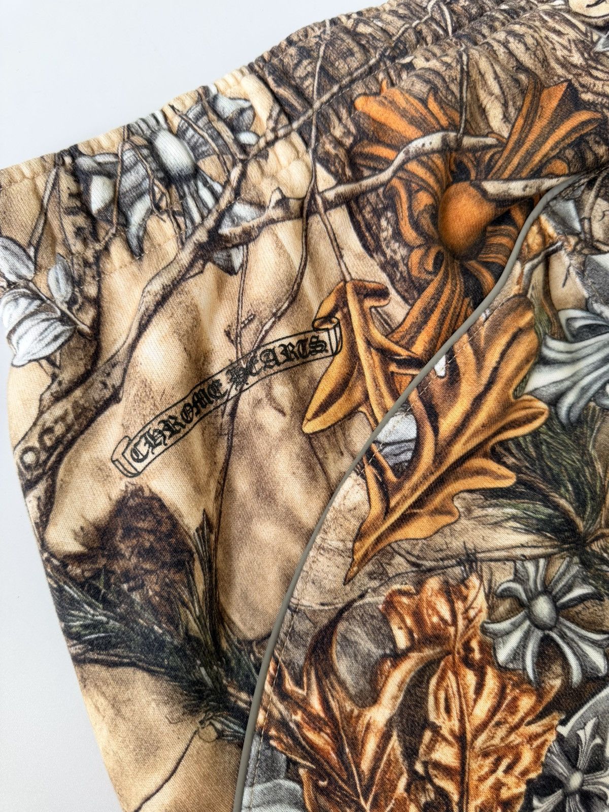 Chrome Hearts Chrome Hearts Friends&Family Nocta CrossPatchWork Sweatpants Size US 30 / EU 46 - 9 Thumbnail