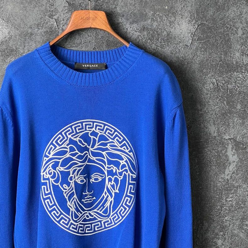 Versace Versace Medusa back pattern embroidered cotton sweater Size US M / EU 48-50 / 2 - 3 Thumbnail