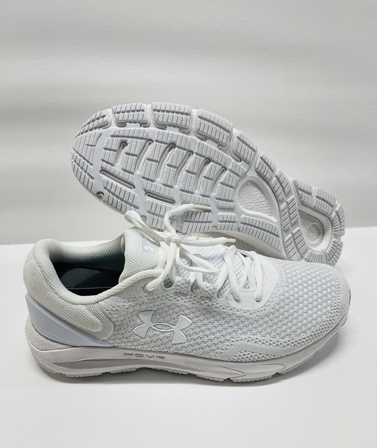 Under Armour Under Armour Hovr Intake 6 Triple White Size US 10.5 / EU 43-44 - 1 Thumbnail