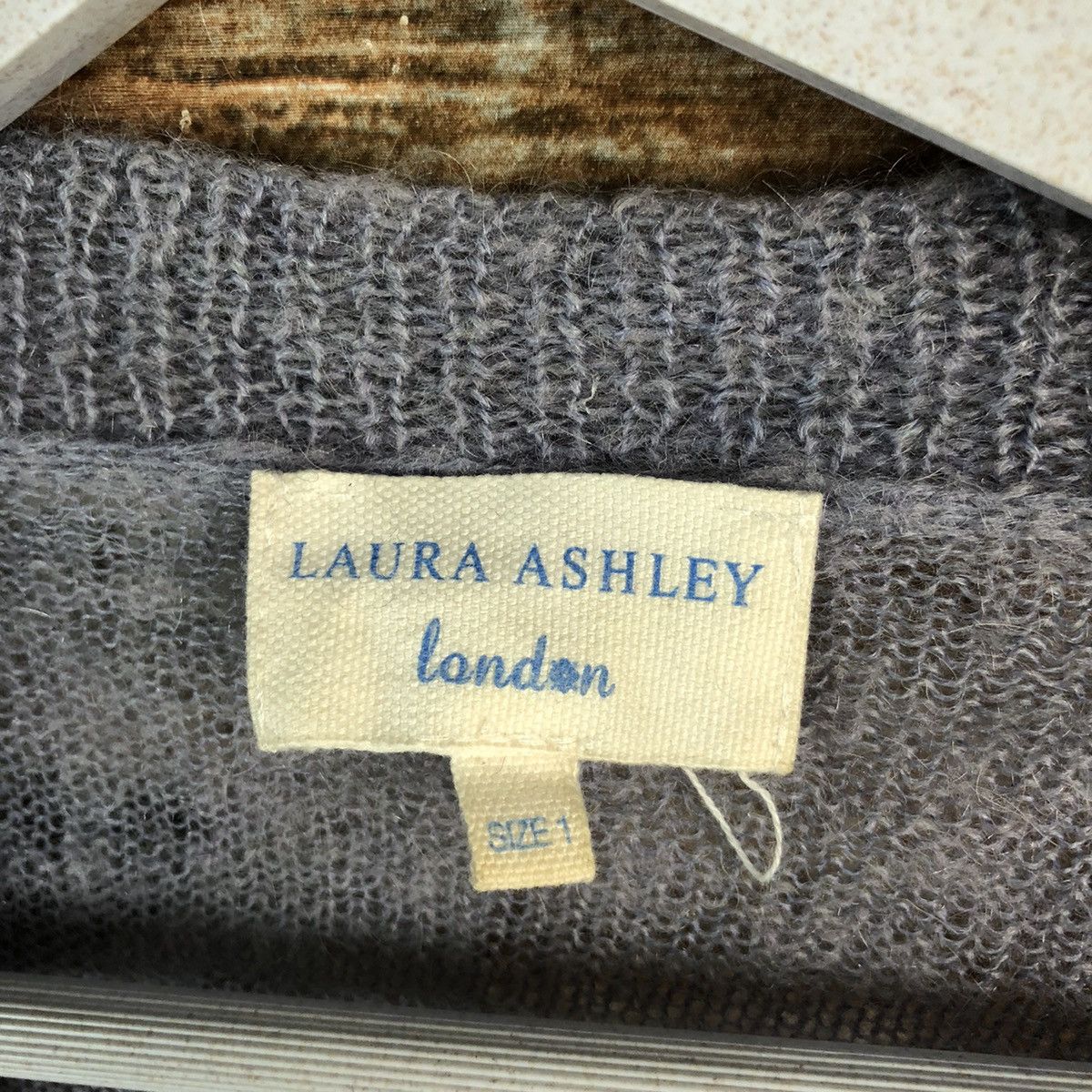 Japanese Brand Laura Ashley London Purple Cardigan Knitwear #A2226 Size S / US 4 / IT 40 - 9 Thumbnail