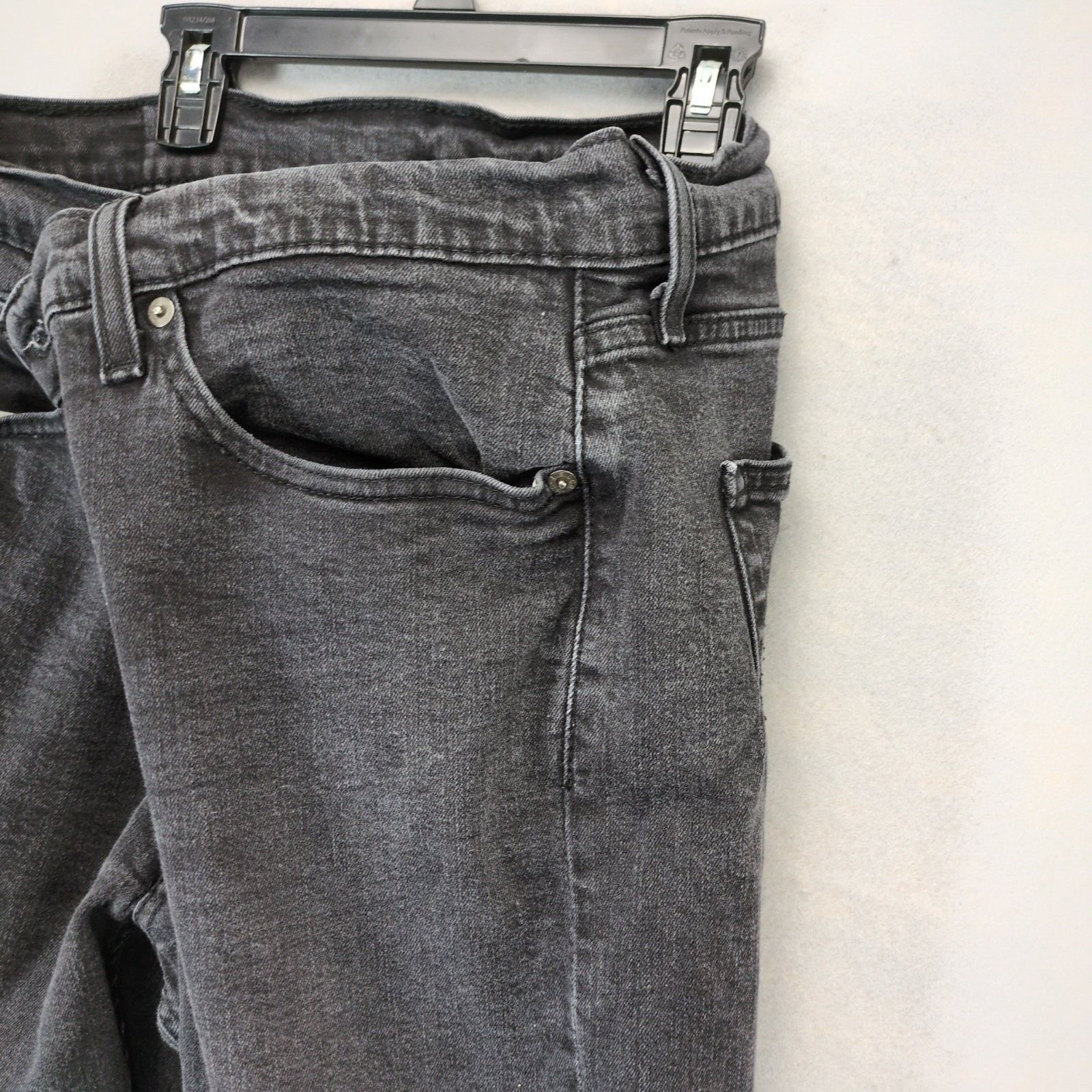 Levi's Levi's 514 Men's 38x30 Black Denim Straight Leg Jeans Size US 38 / EU 54 - 4 Thumbnail