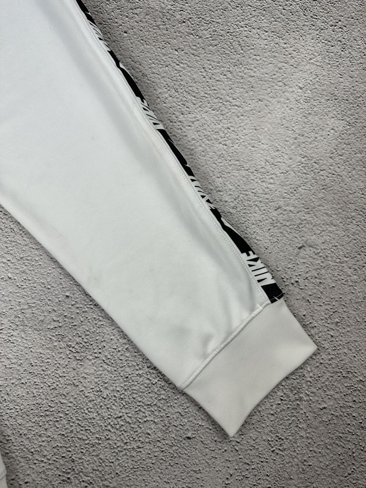 Nike Vintage Nike Track Pants Y2K Washed Style Drill SK8 Size US 32 / EU 48 - 21 Thumbnail
