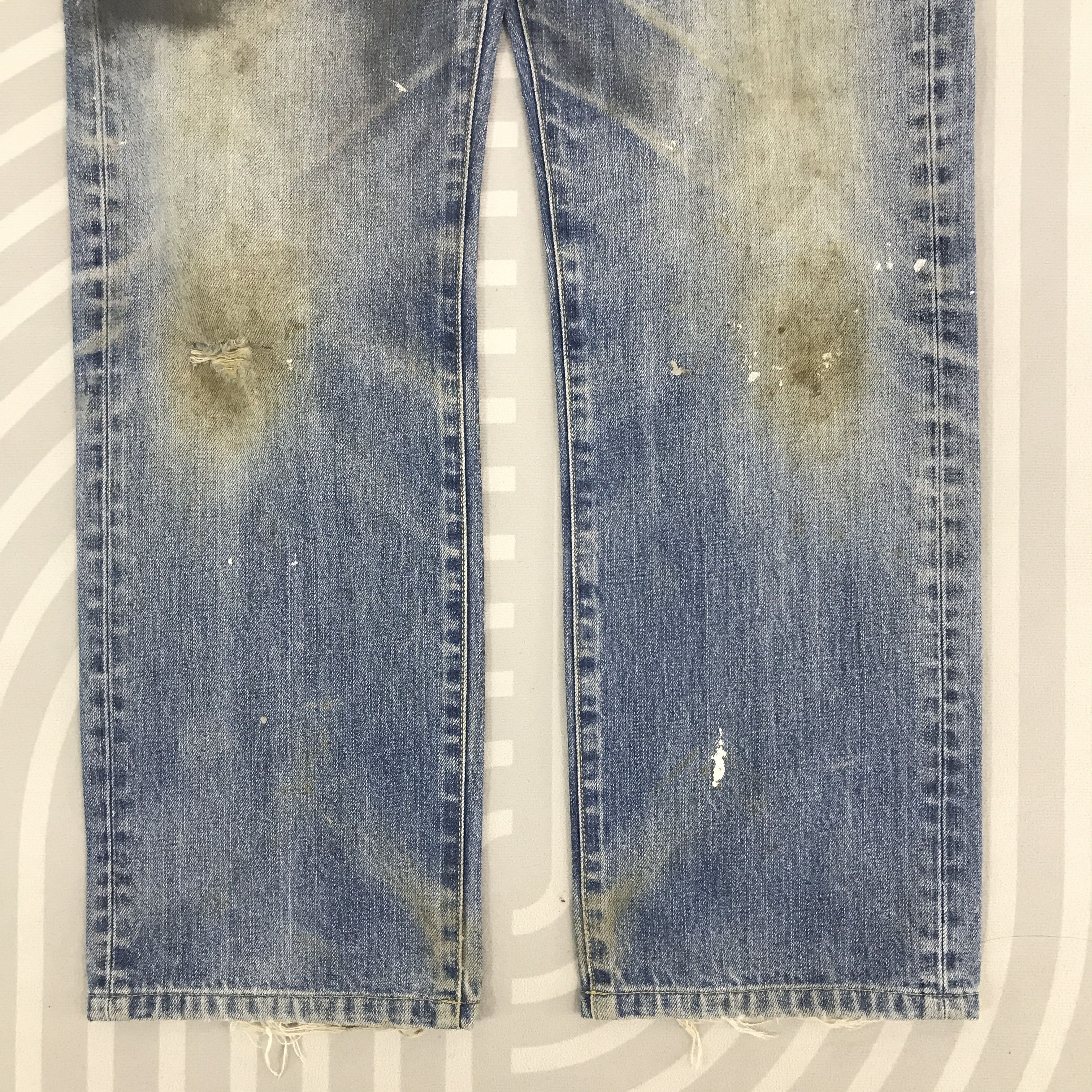 Uniqlo × Vintage Vintage Uniqlo black spray style Distressed Denim jeans Size US 32 / EU 48 - 3 Thumbnail